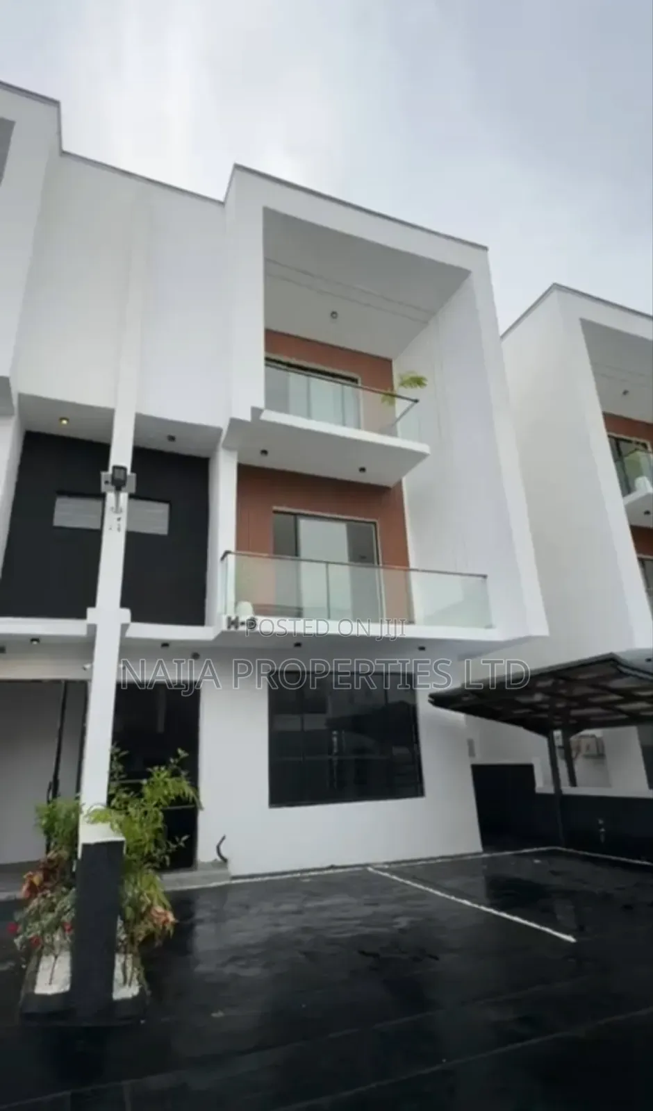 4bdrm Duplex in Orchid, Lekki for sale