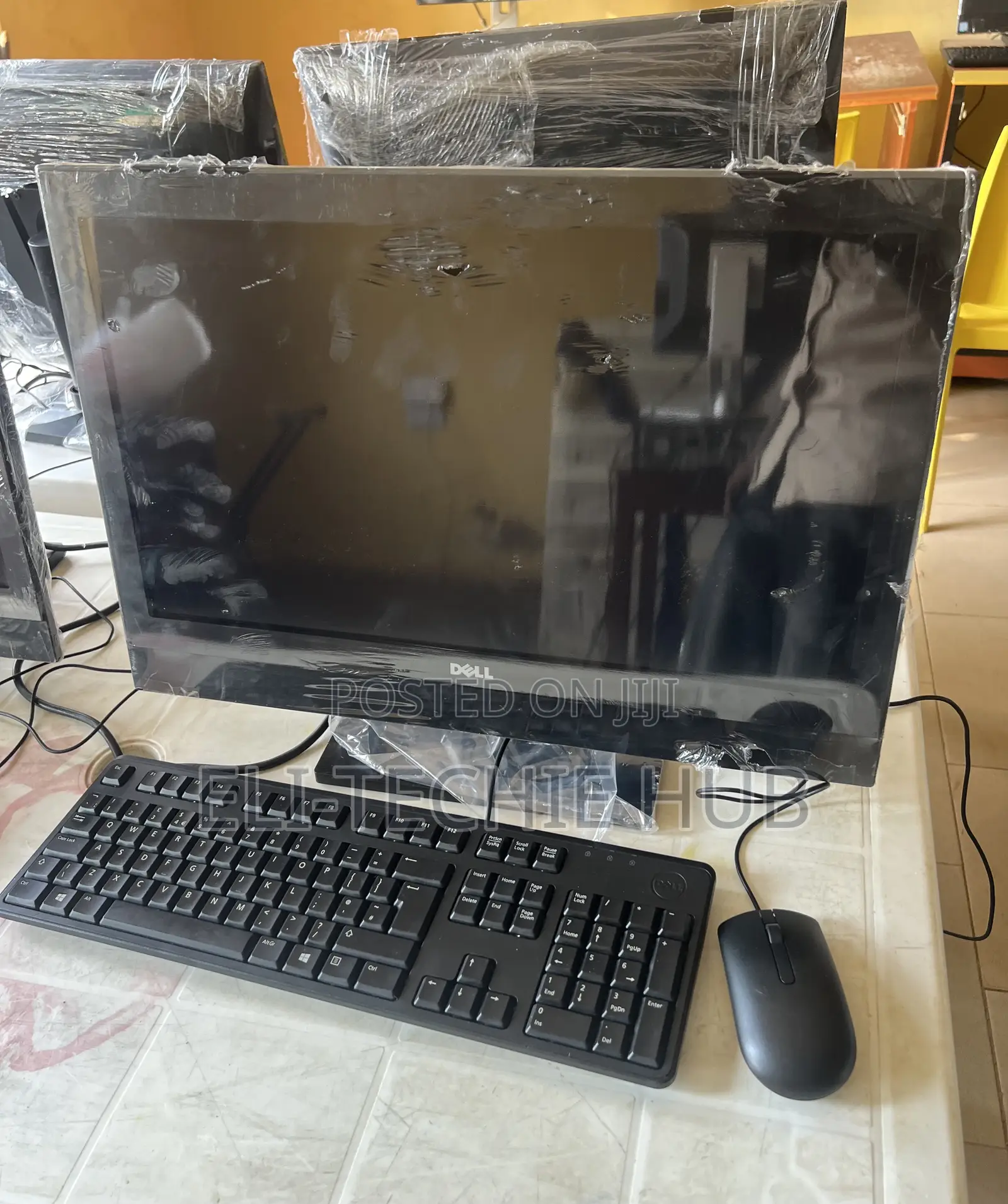 Dell Optiplex 3240 All-in-One 8GB Intel Core I5 HDD 500GB