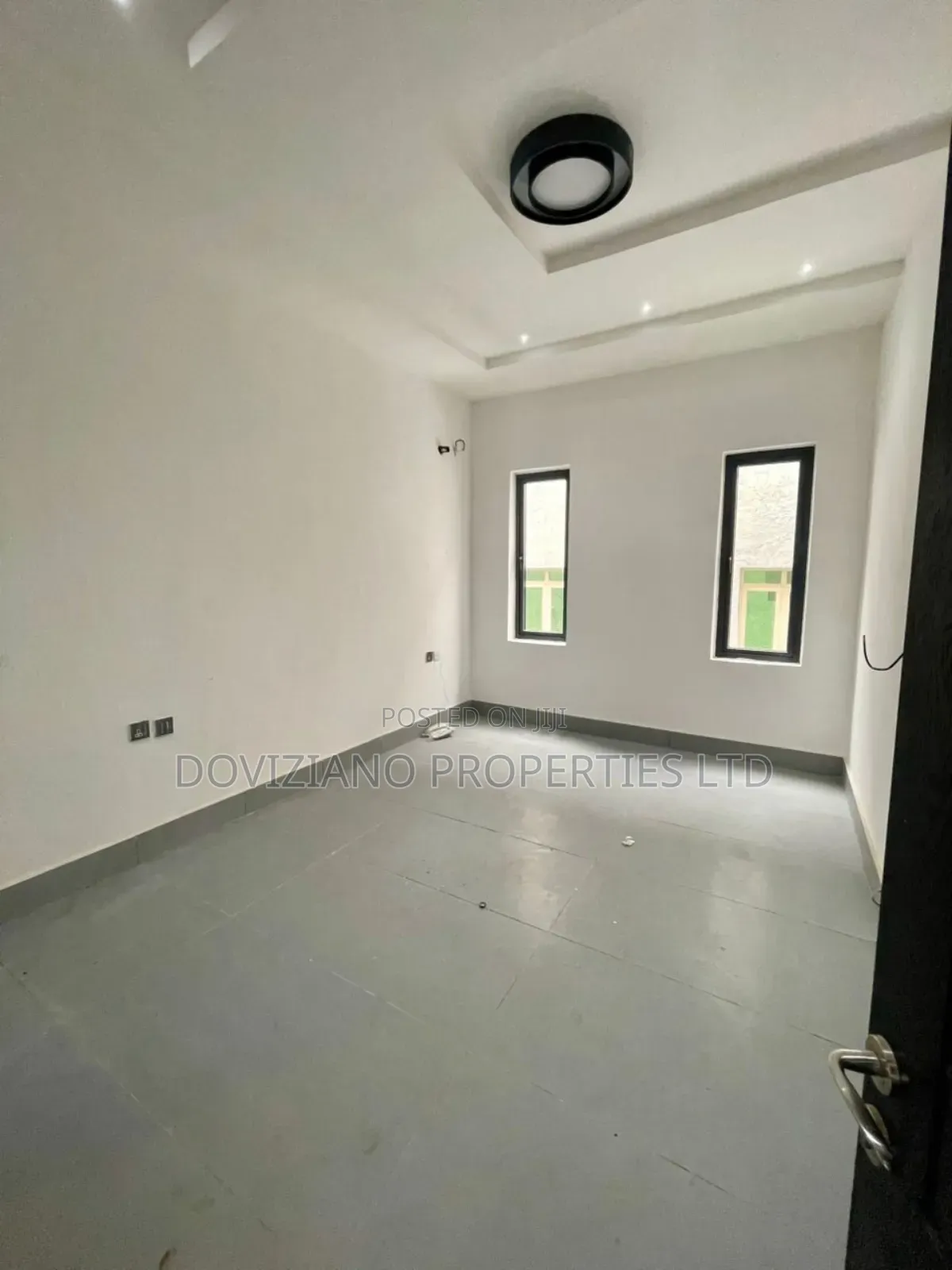 5bdrm Duplex in Ikoyi for sale