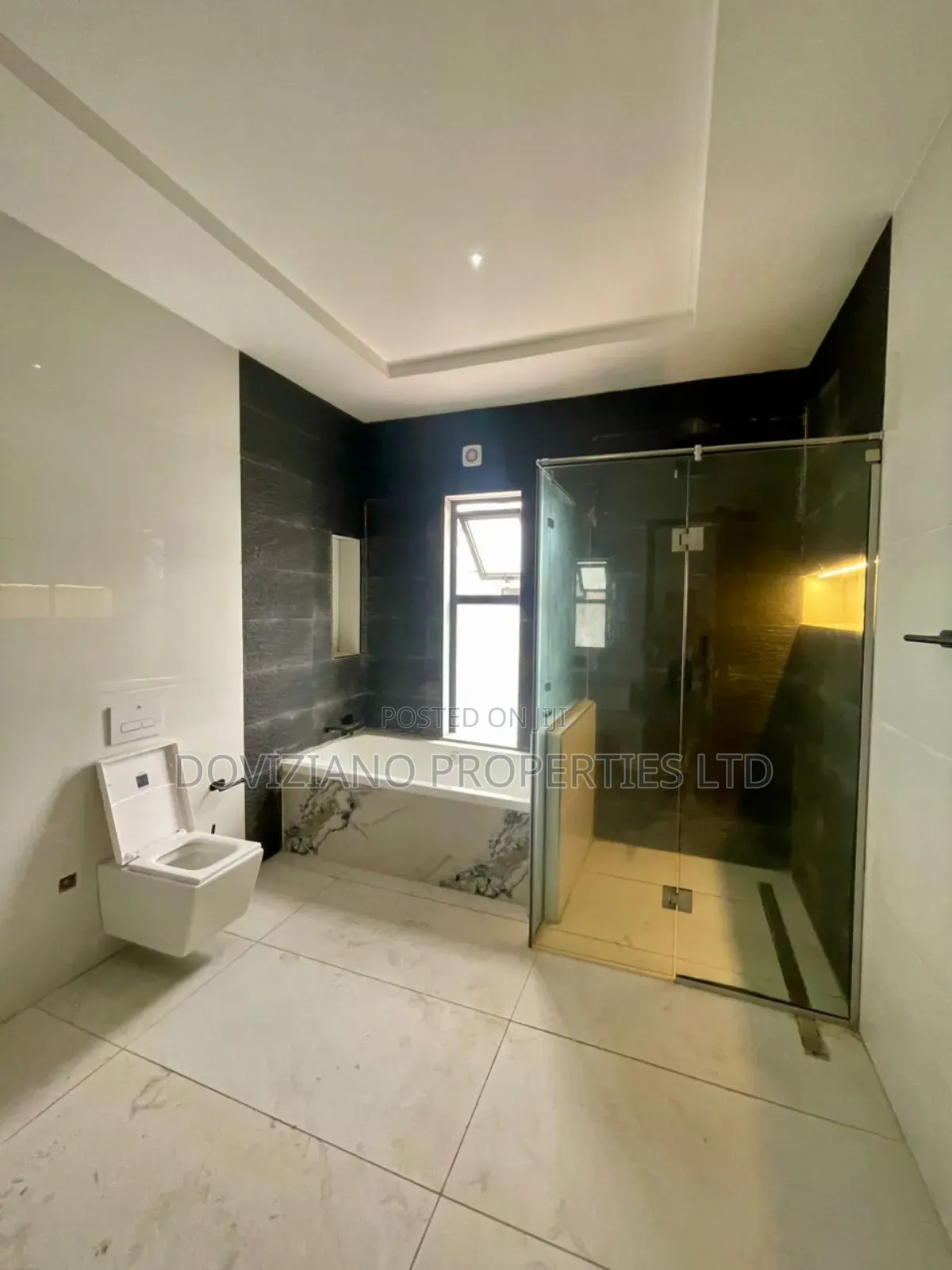 5bdrm Duplex in Ikoyi for sale