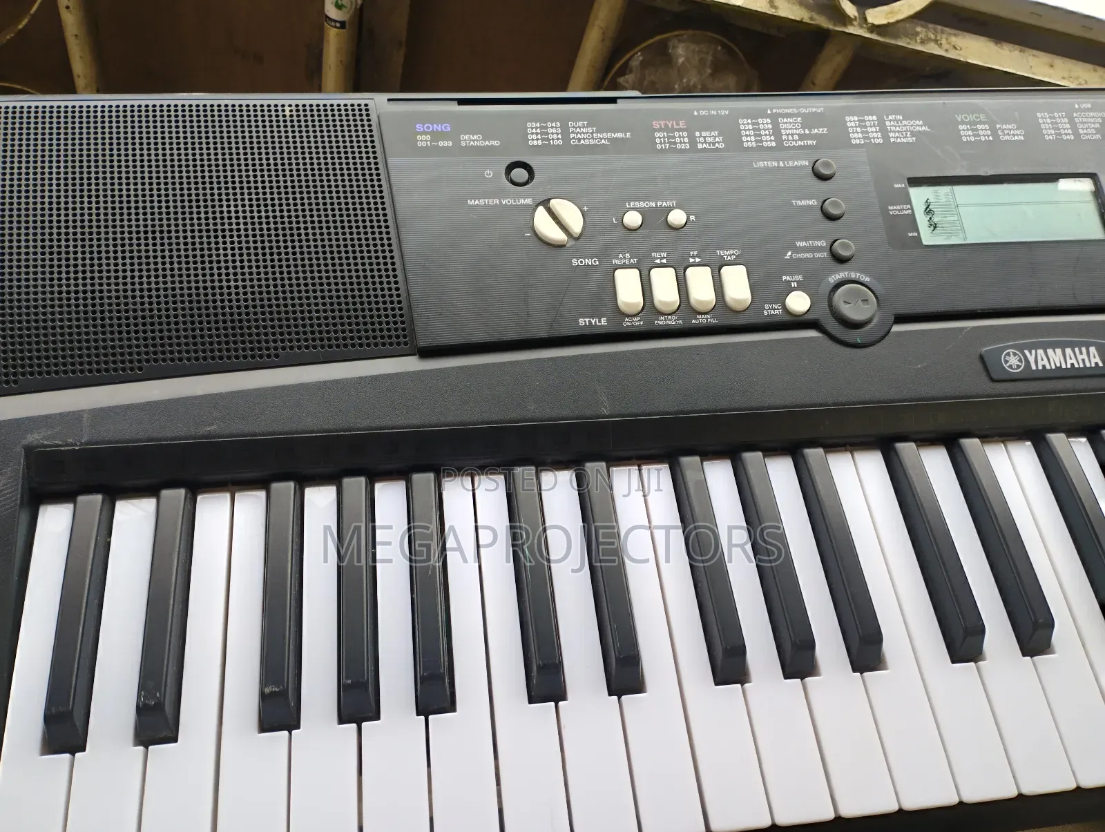 Yamaha Piano Z-220