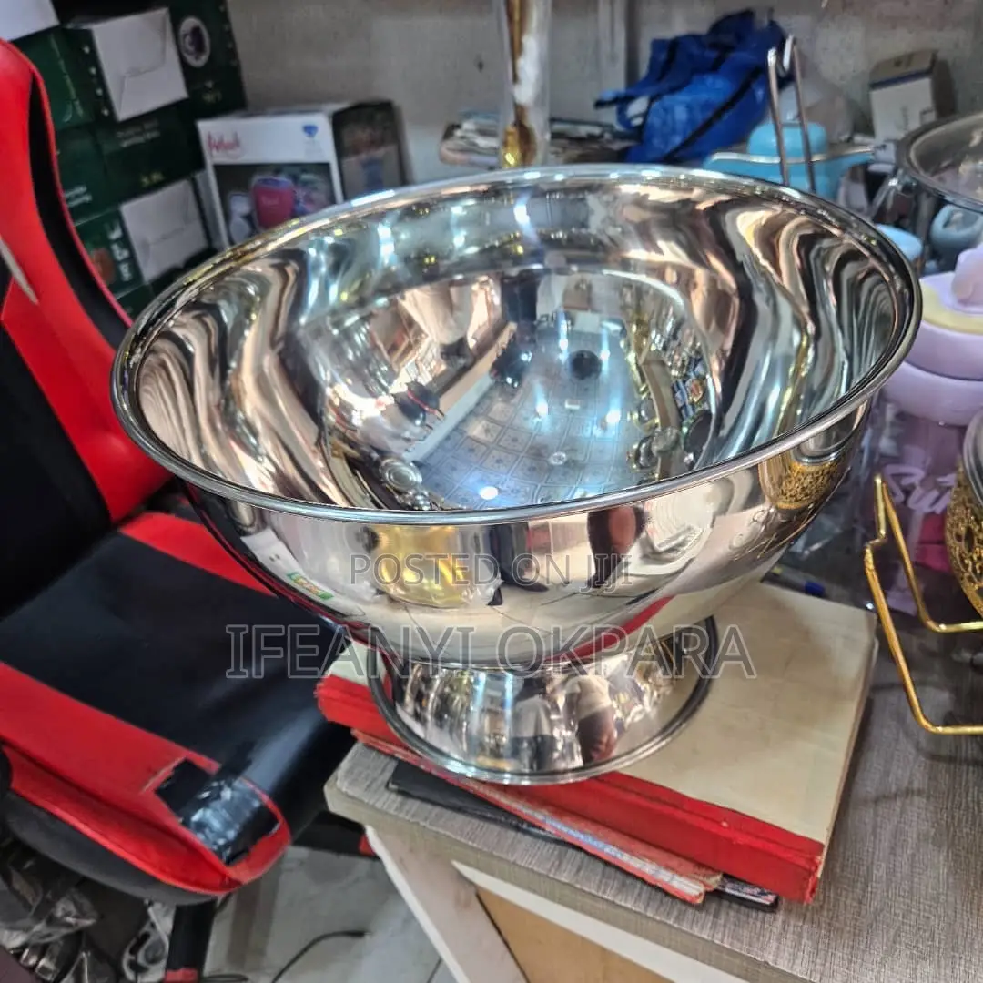 Champagne Bowl Gold and Silver
