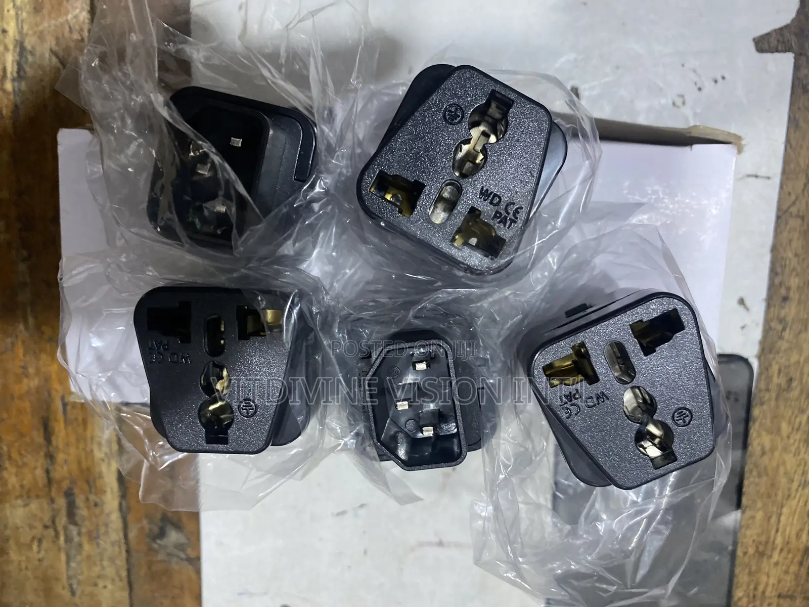 Ups Power Adapter C14 Male to C13 Universal Female