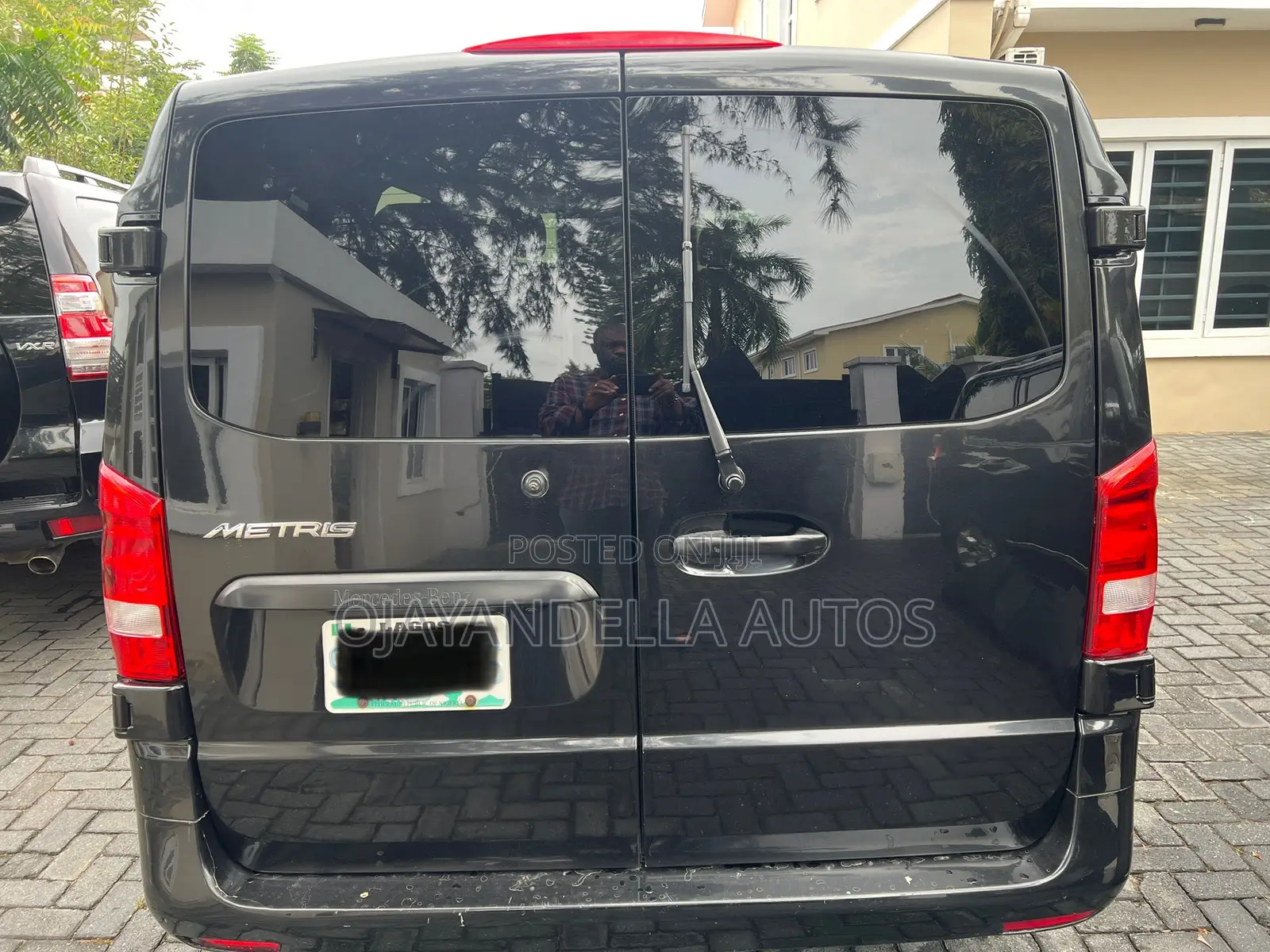 Mercedes-Benz Metris 2.0 FWD 2017 Black