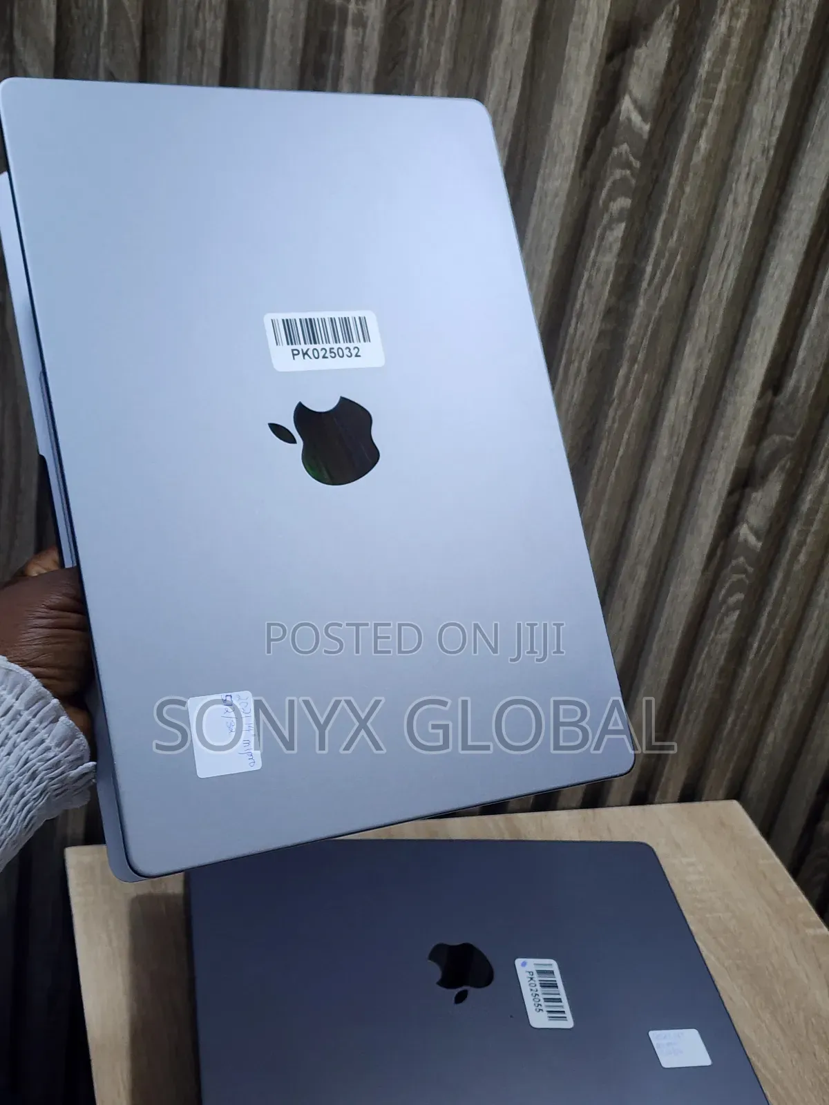 Laptop Apple MacBook Pro 2021 M1 32GB Apple M1 Pro SSD 512GB