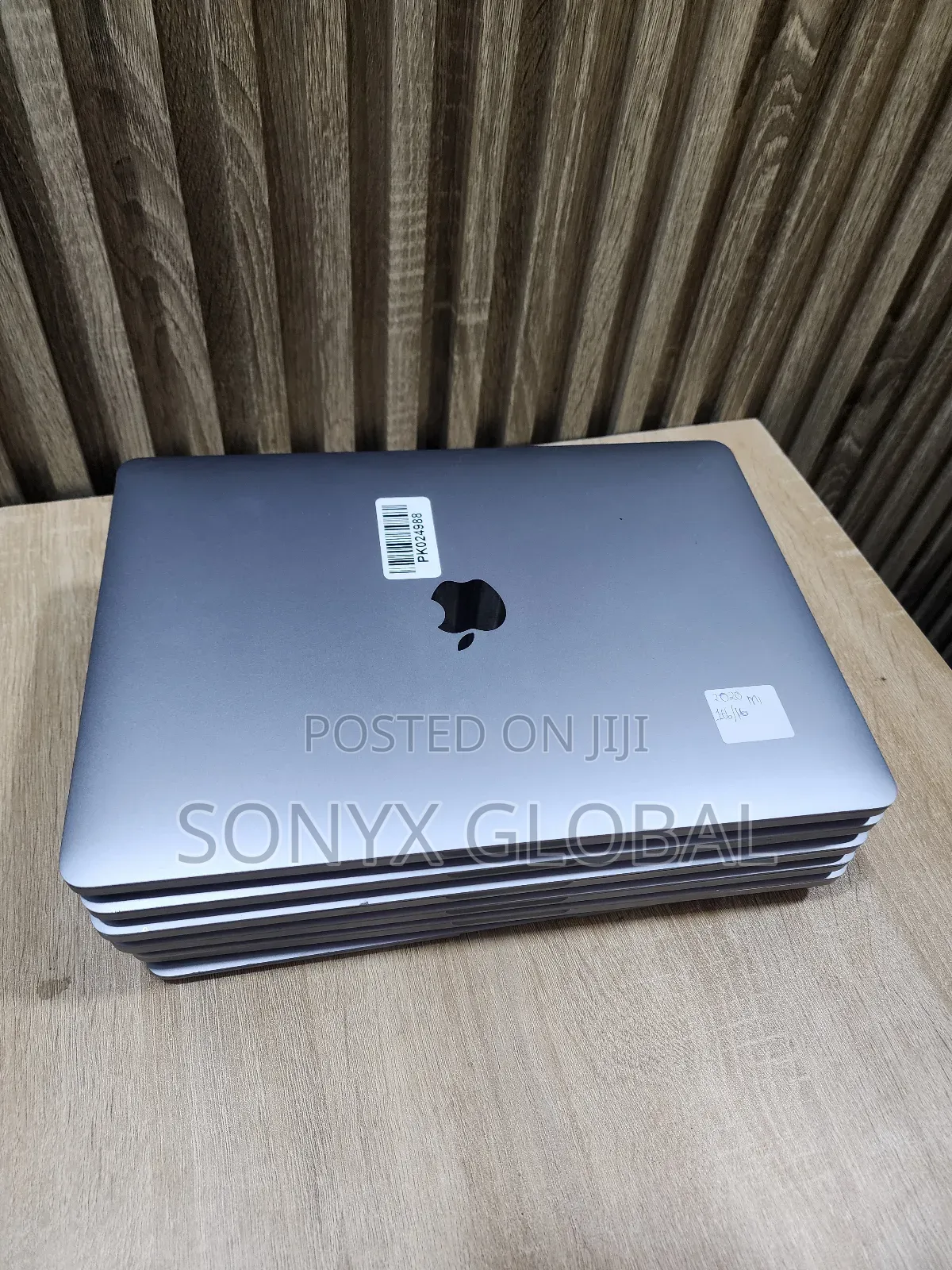Laptop Apple MacBook Pro 2020 16GB Apple M1 SSD 1T