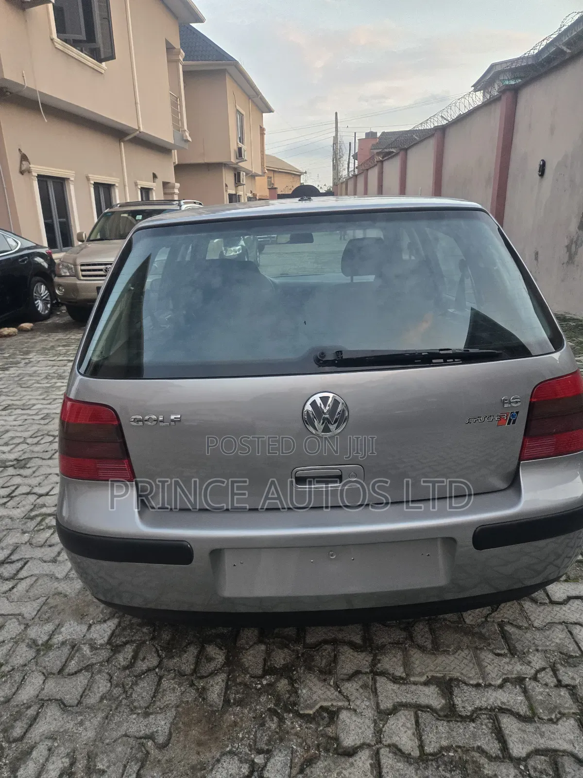 Volkswagen Golf 1.6 2003 Silver