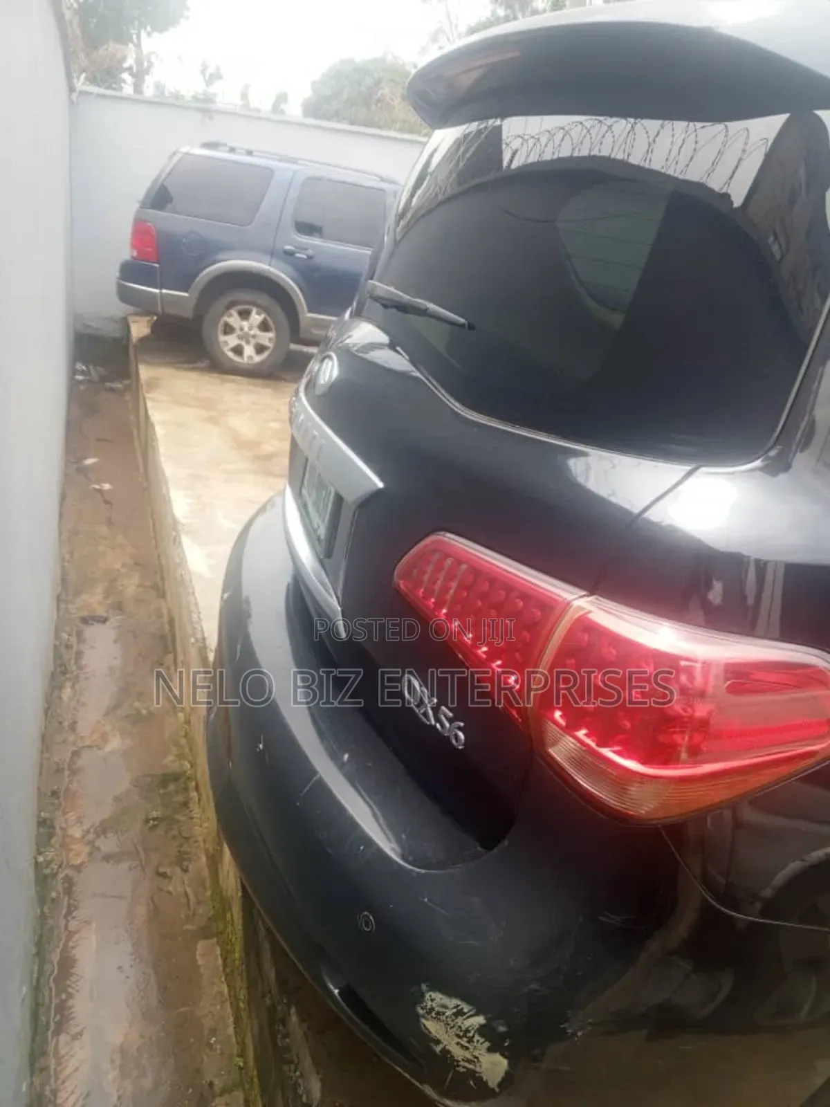 Infiniti QX56 2011 Black