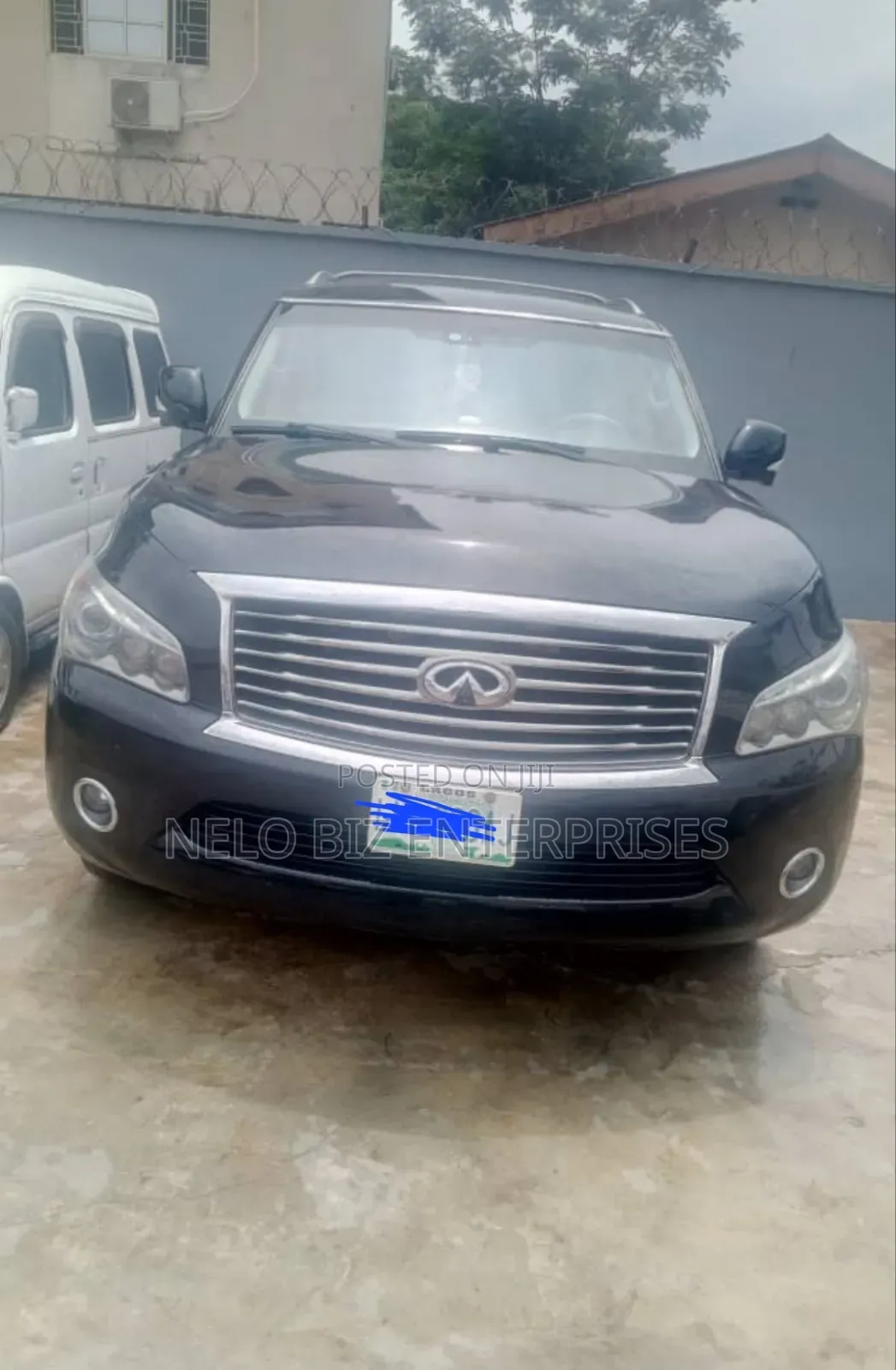 Infiniti QX56 2011 Black