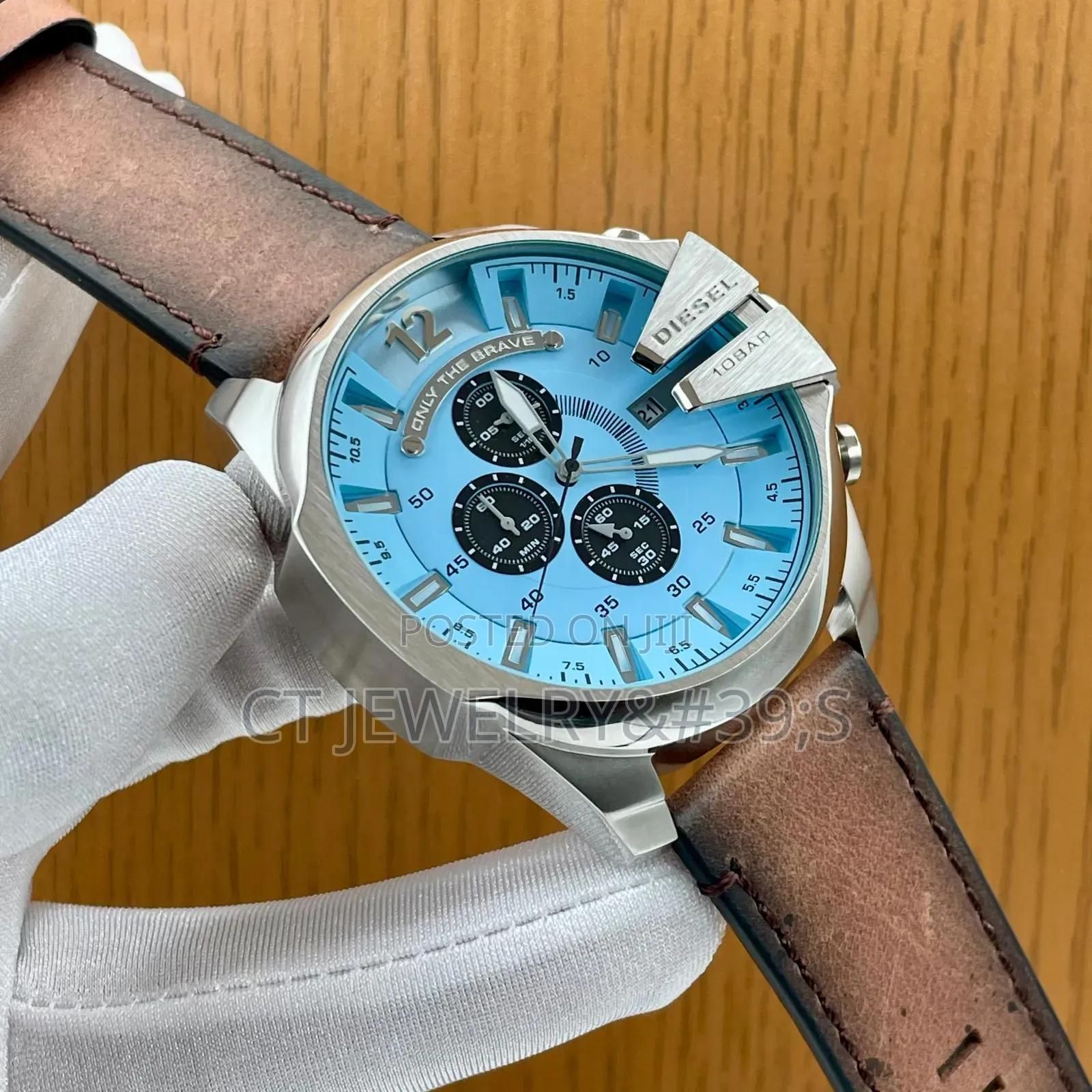Nice Diesel Wristwatch Genuine Leather Strap For Men's