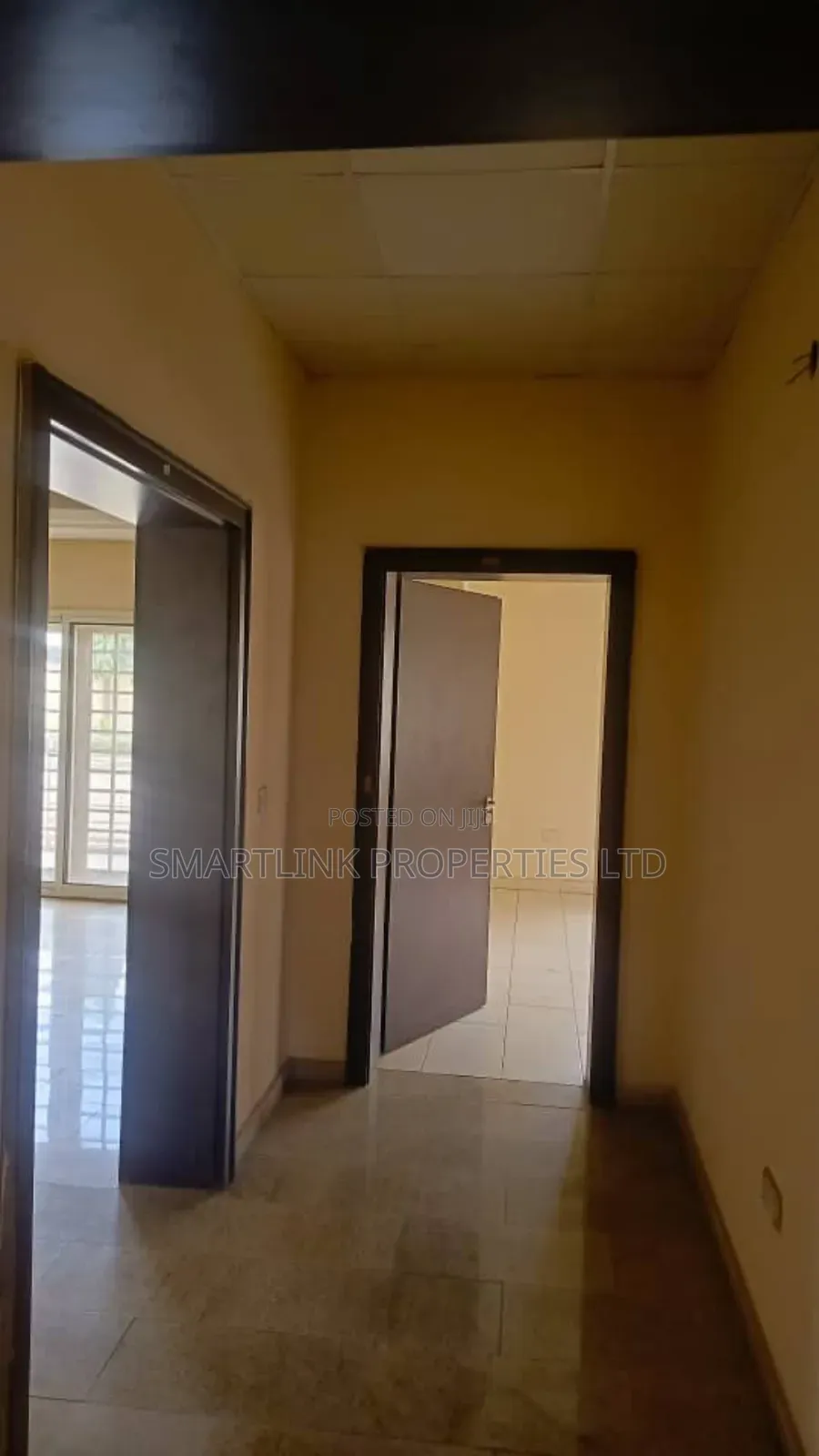 2bdrm Block of Flats in Kaura for sale
