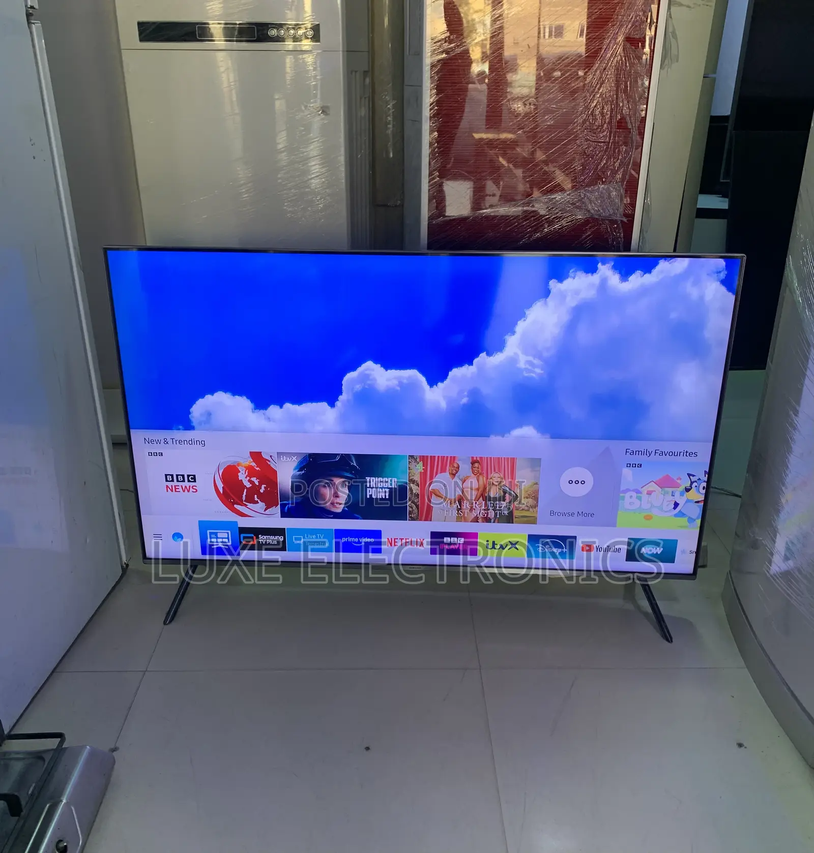 49 Inches Samsung Qled Qhdr 4k Smart Tv