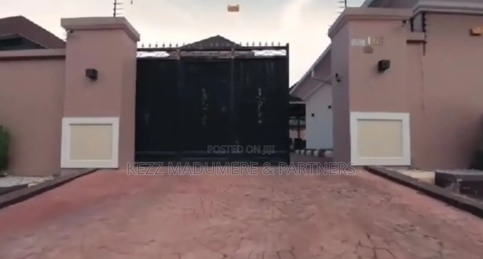 Furnished 5bdrm Duplex in Golf Estate , Enugu for sale