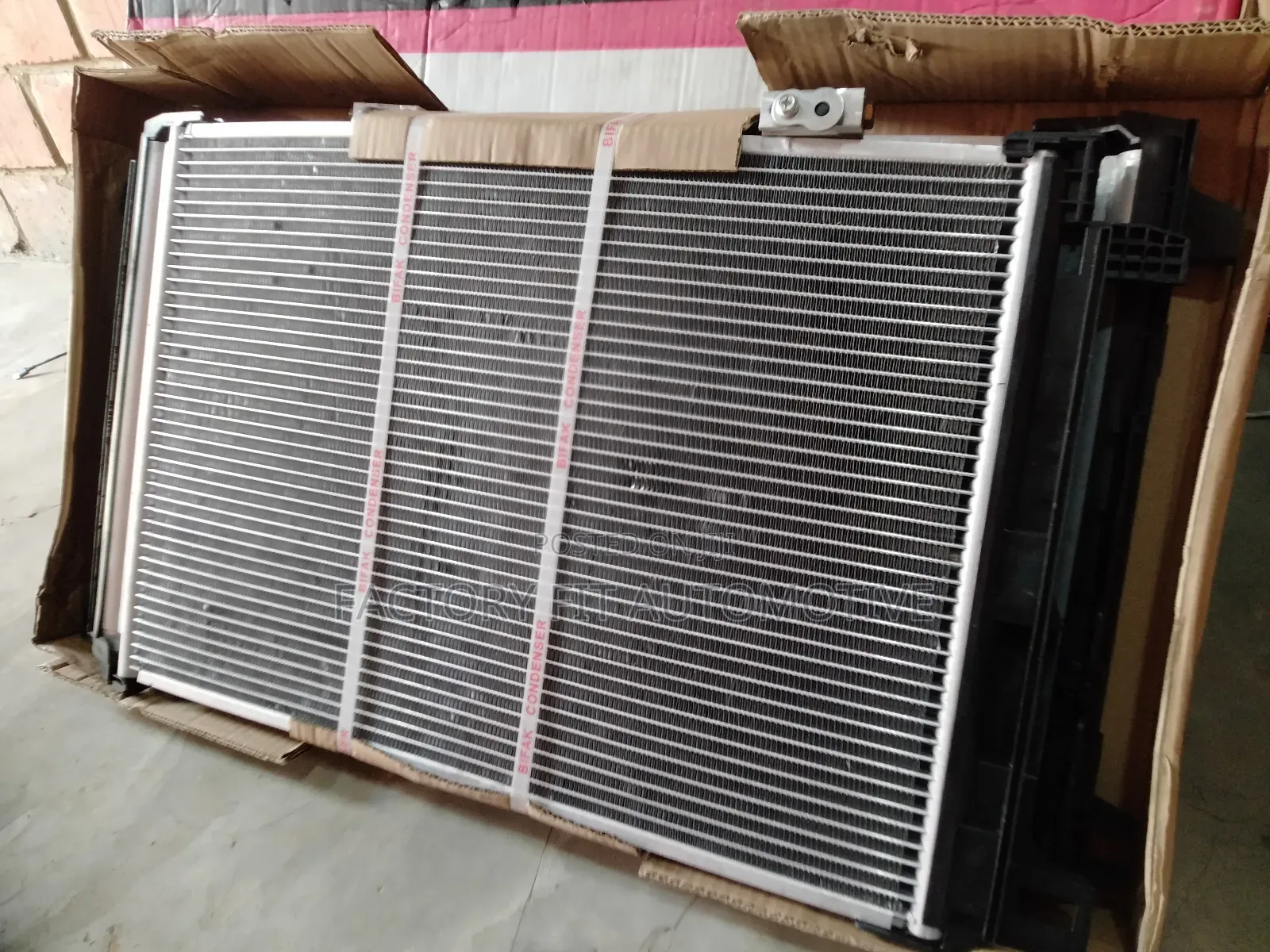 Benz Glk350 2015 Condenser W204