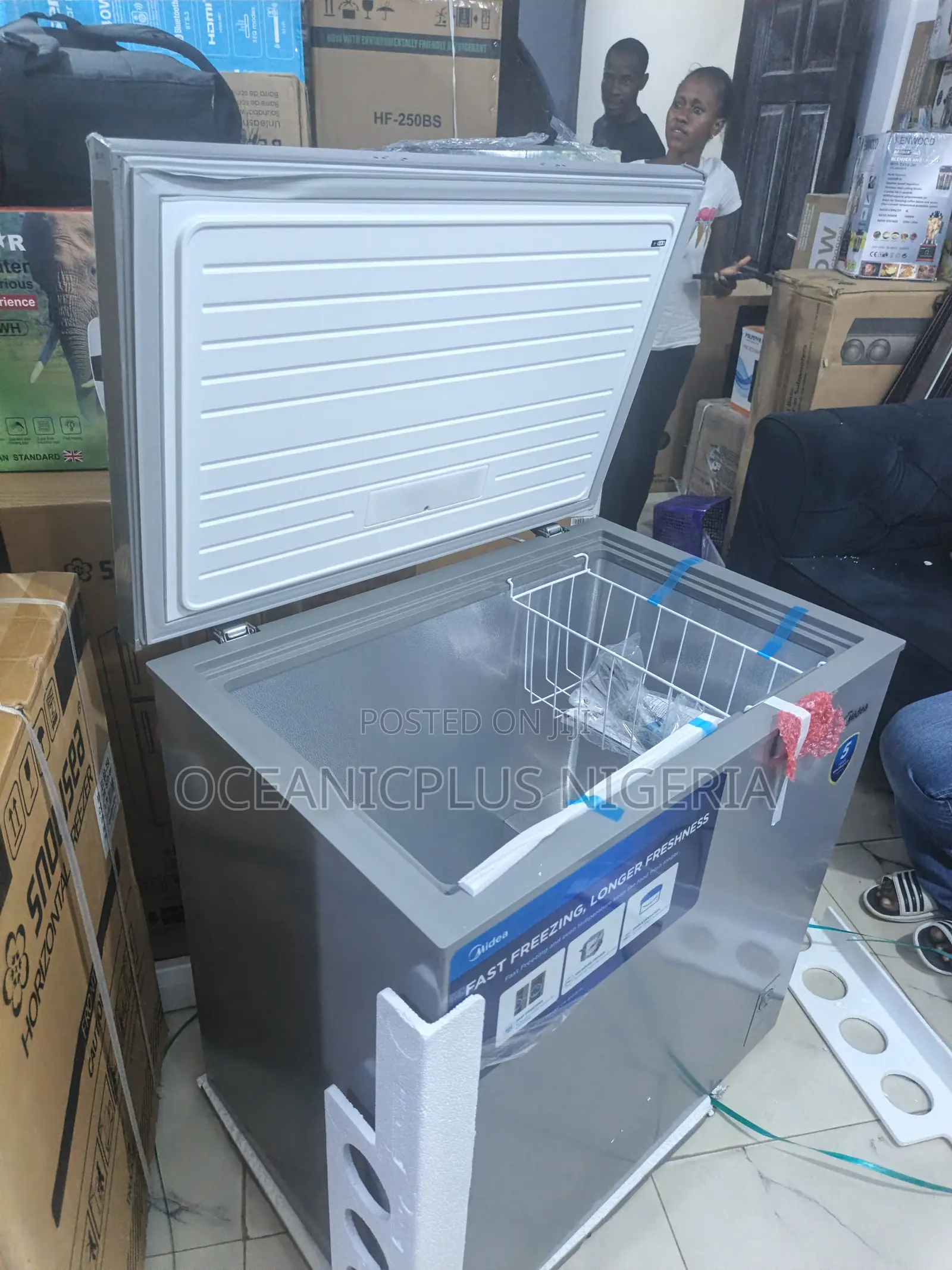 Low Power Consumption Midea 200l Chest Freezer (Mdrc277fzg43ngg)