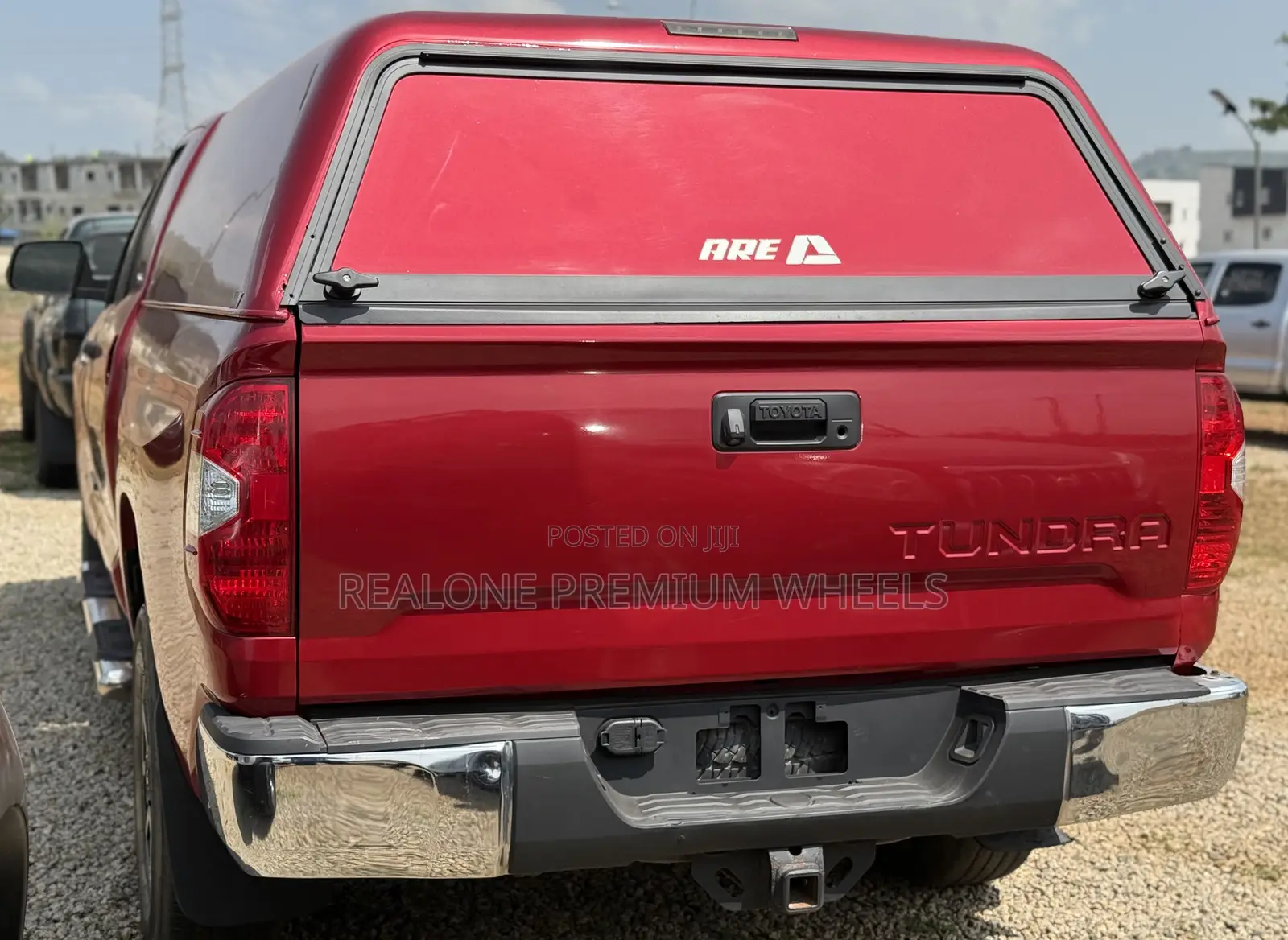 Toyota Tundra SR5 FFV 4dr Double Cab 4WD SB (5.7L 8cyl 6A) 2014 Red
