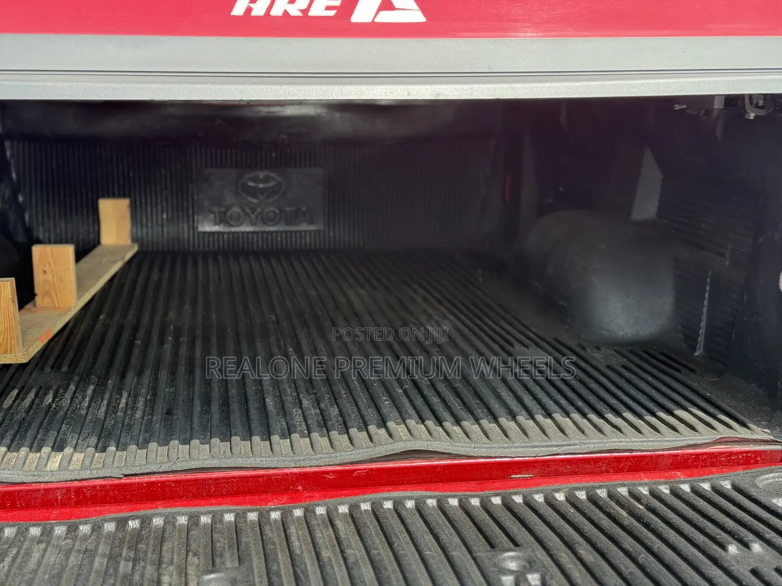 Toyota Tundra SR5 FFV 4dr Double Cab 4WD SB (5.7L 8cyl 6A) 2014 Red