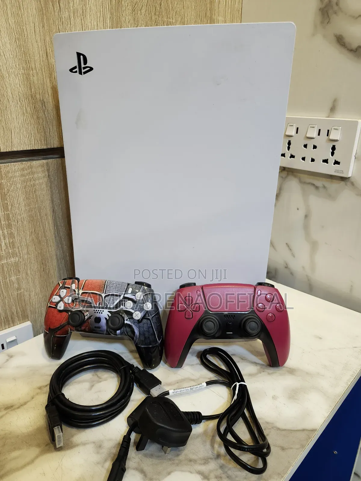 Clean Uk Used Ps5 Fat Console (1tb) With 2 Dualsense Pads