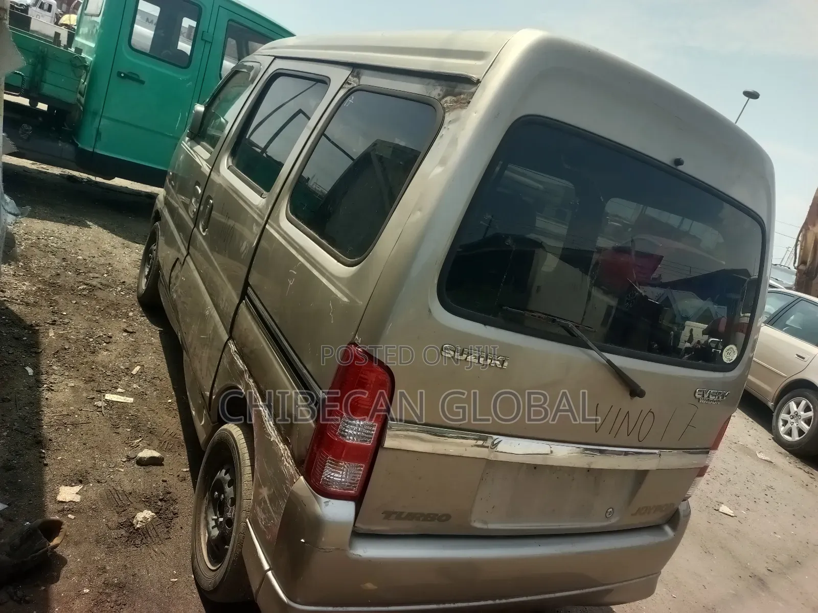 Suzuki Every 2010 Gold