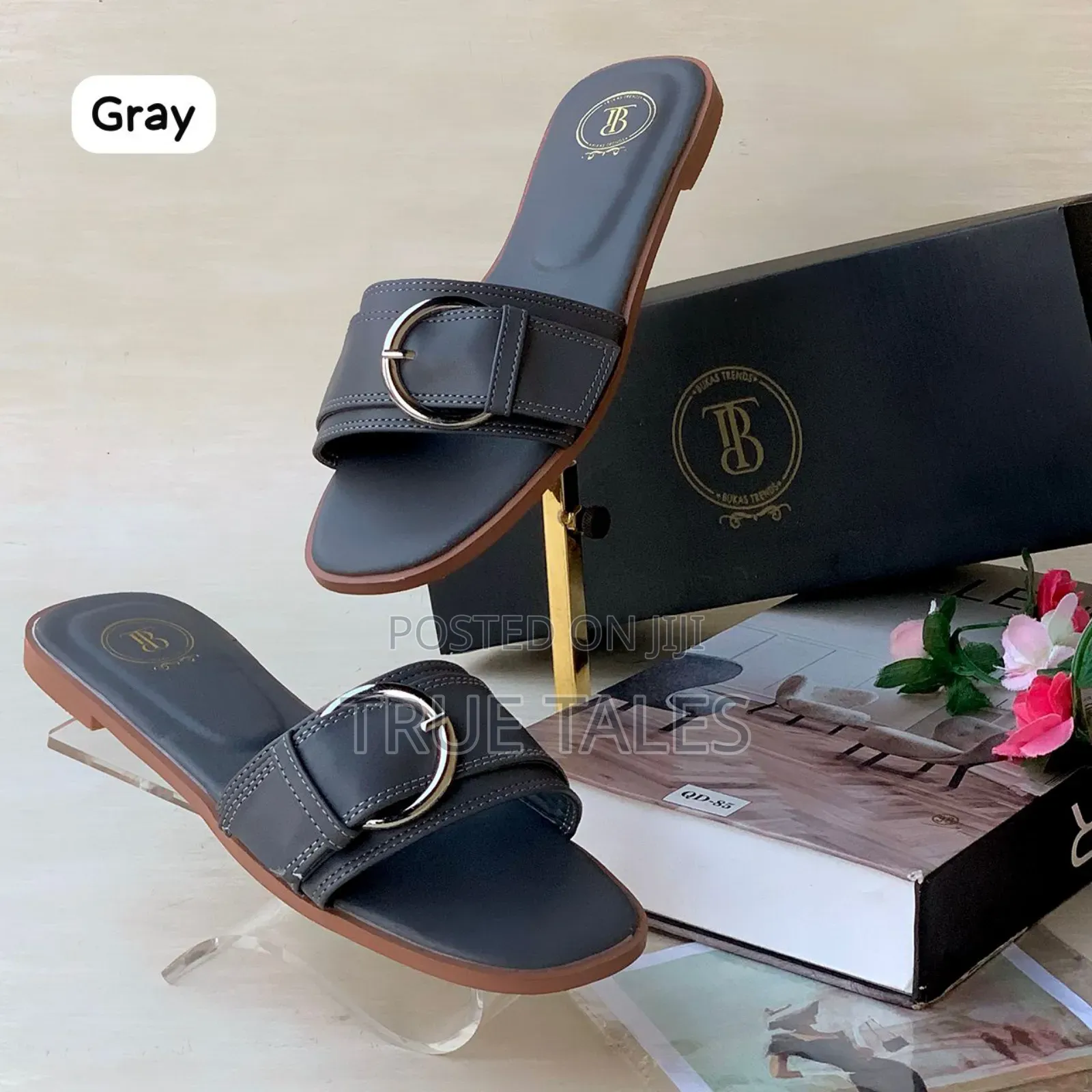Chic Women's Flat Slippers With Buckle Details.  #Buk. Sizes 37-43