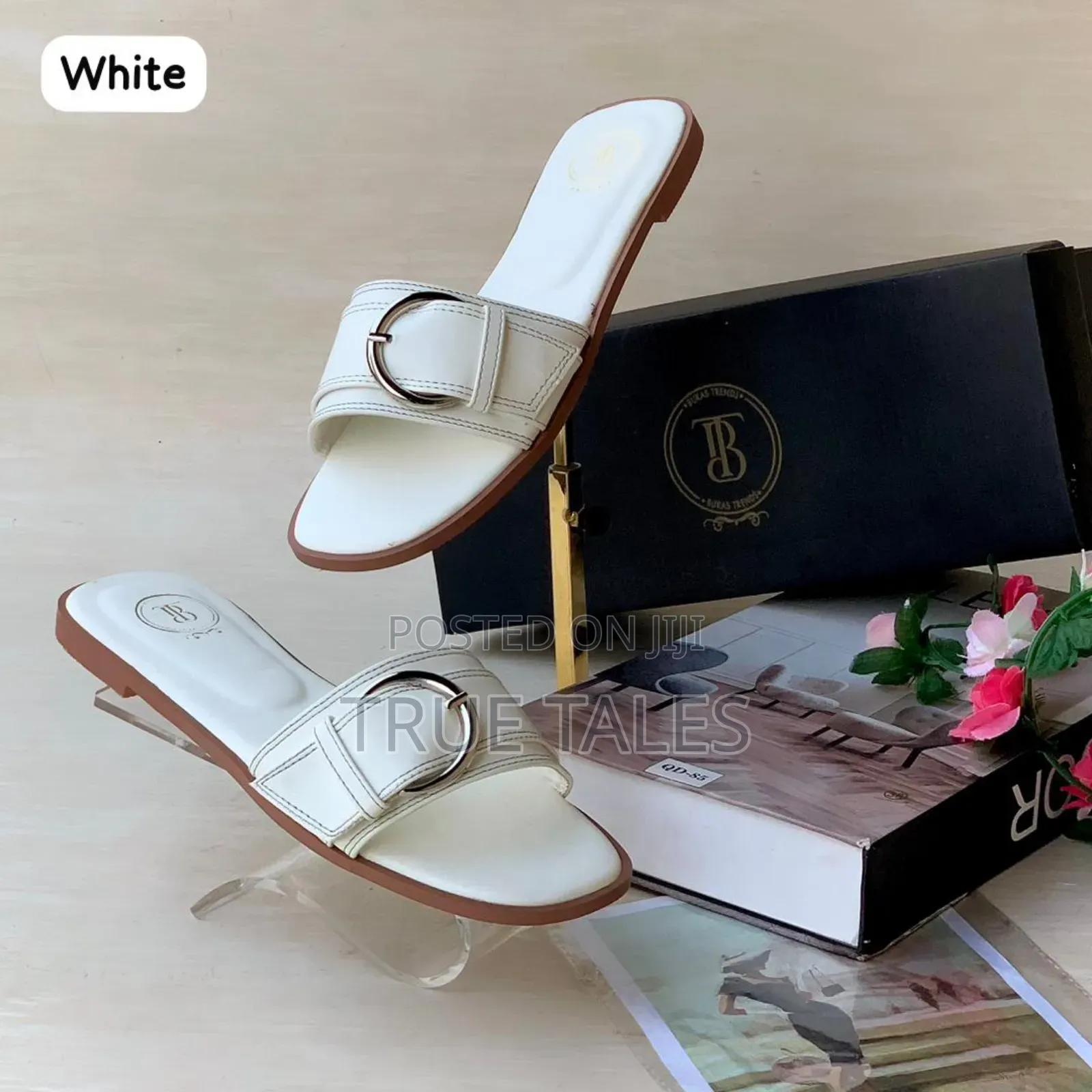 Chic Women's Flat Slippers With Buckle Details.  #Buk. Sizes 37-43