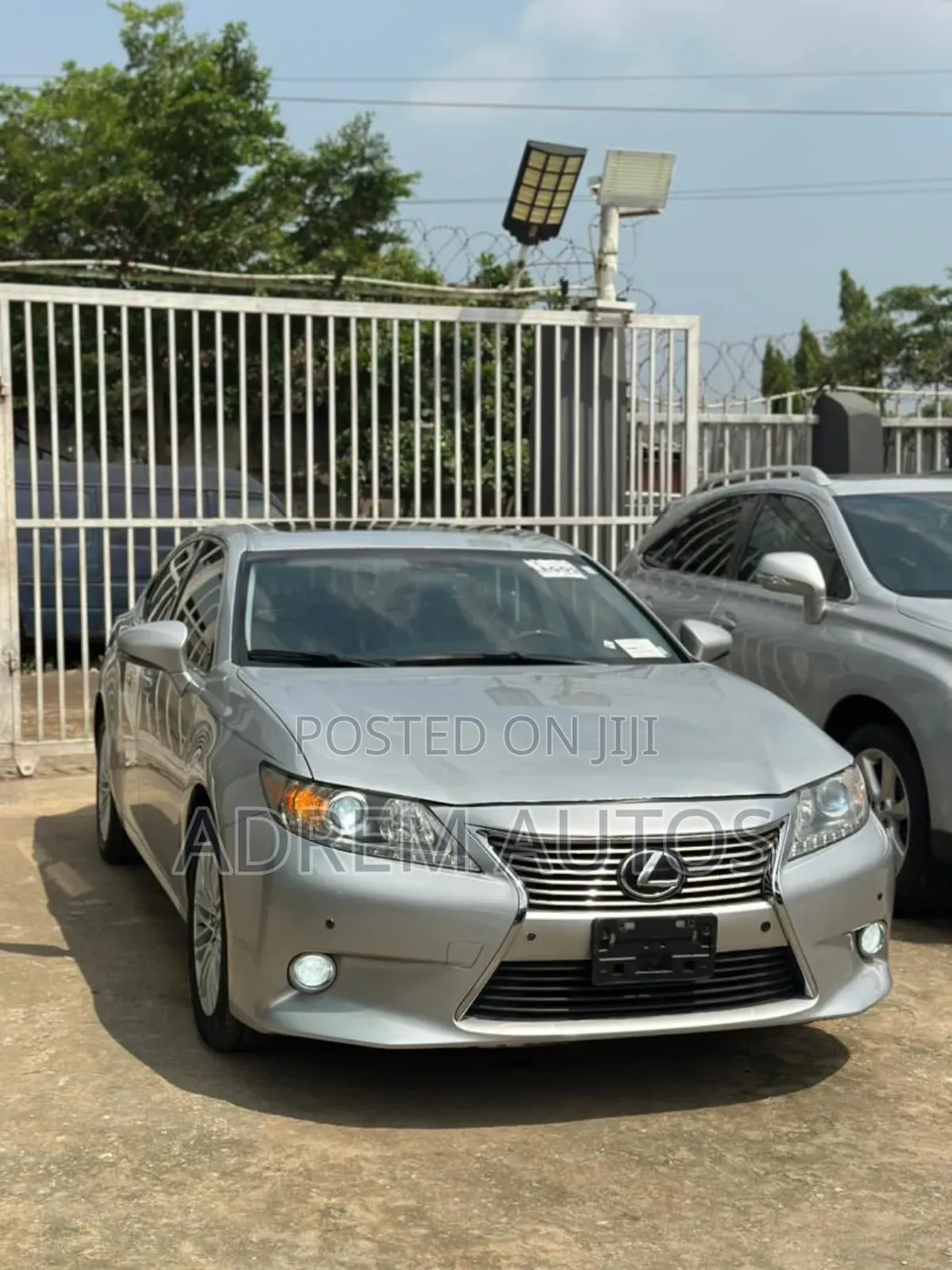 Lexus ES 350 FWD 2013 Silver