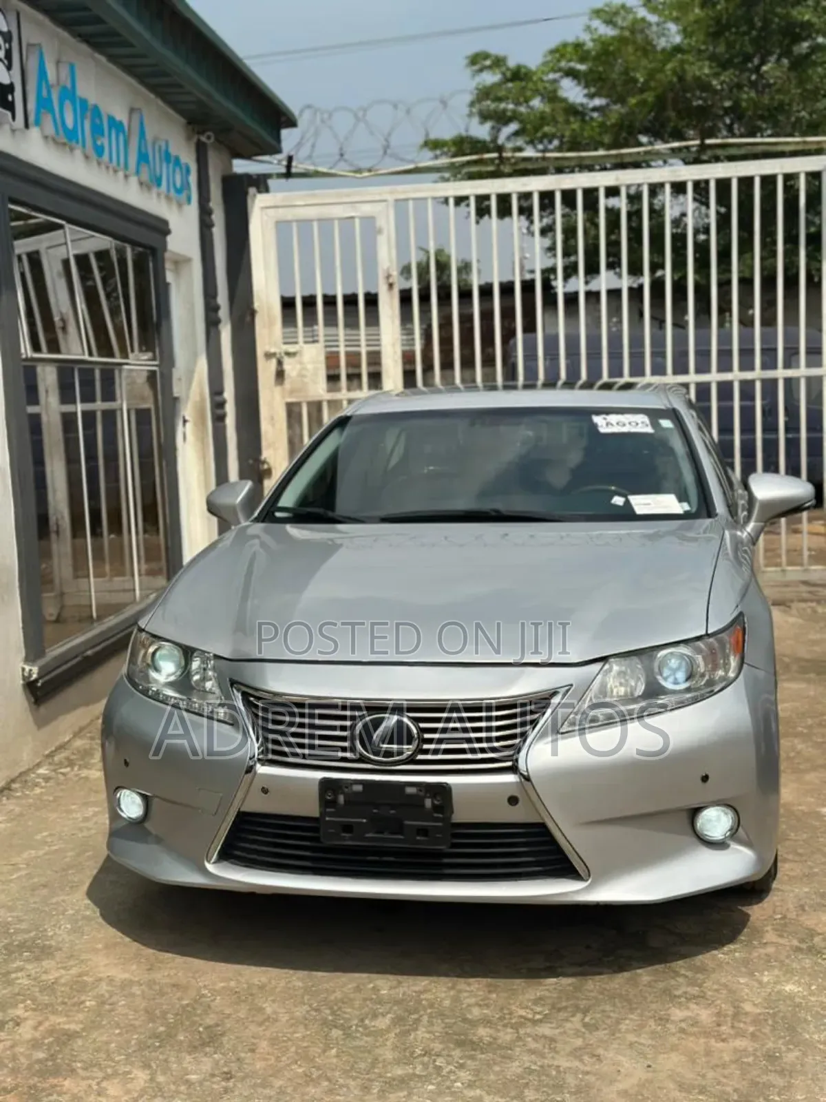 Lexus ES 350 FWD 2013 Silver
