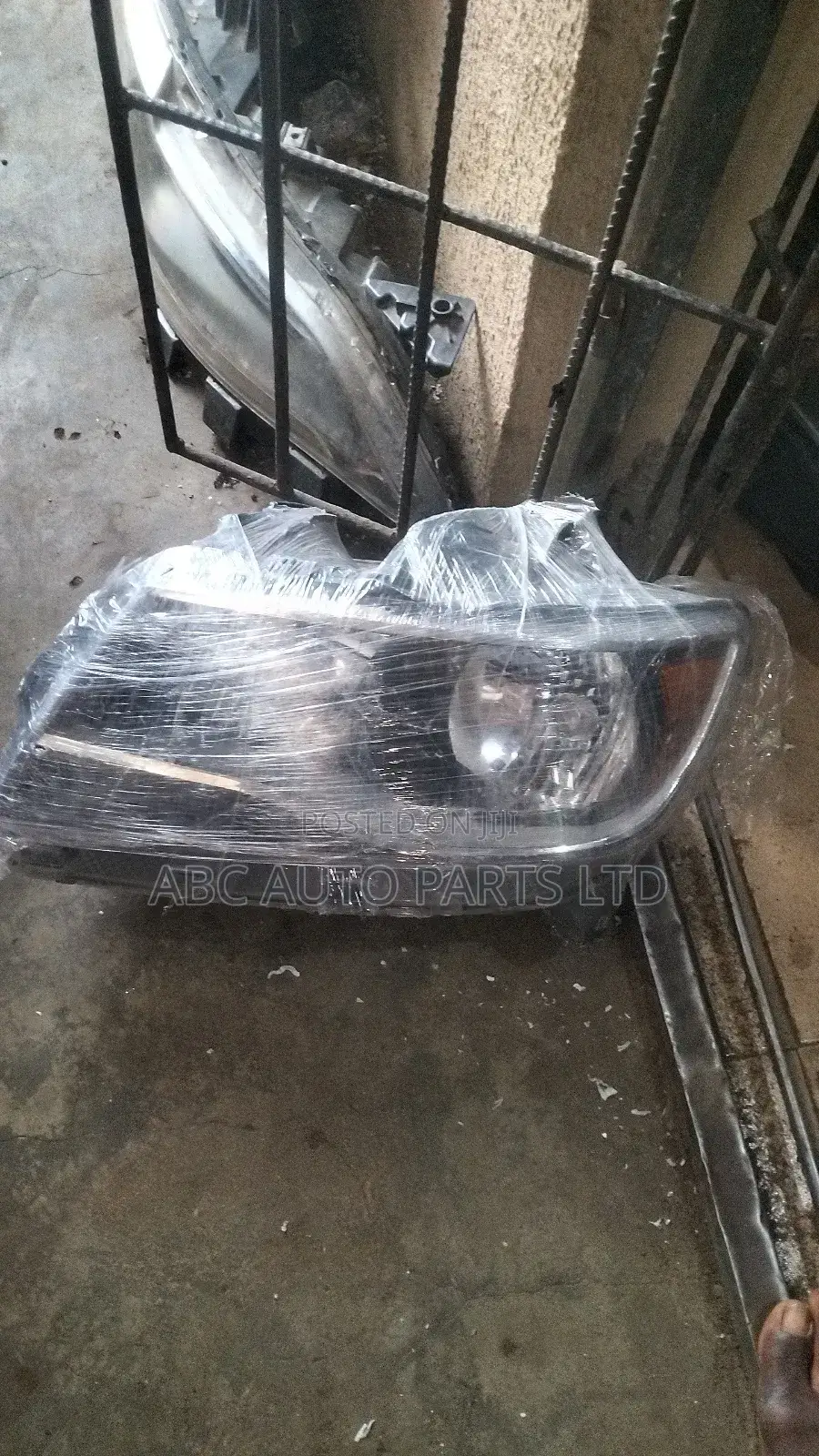 Headlight Chevrolet Colorado 2015