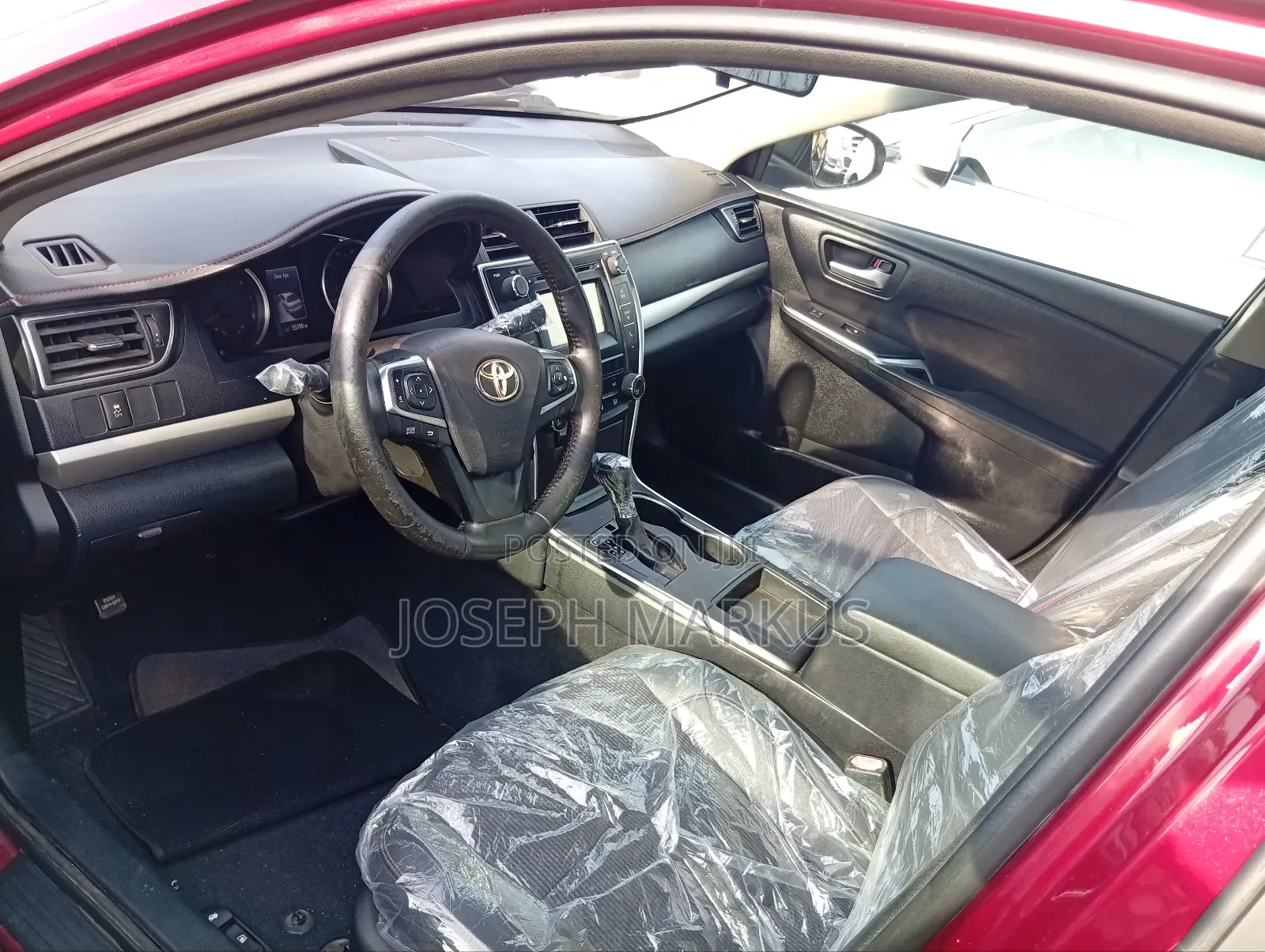 Toyota Camry SE 4dr Sedan (2.5L 4cyl 6A) 2015 Red