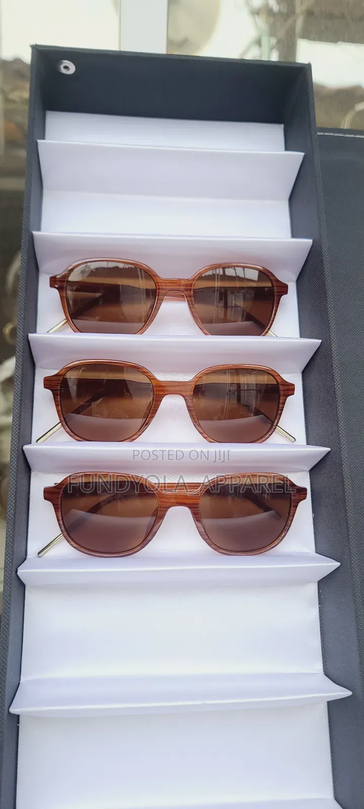 Brown Tint Wooden Design Sunglasses