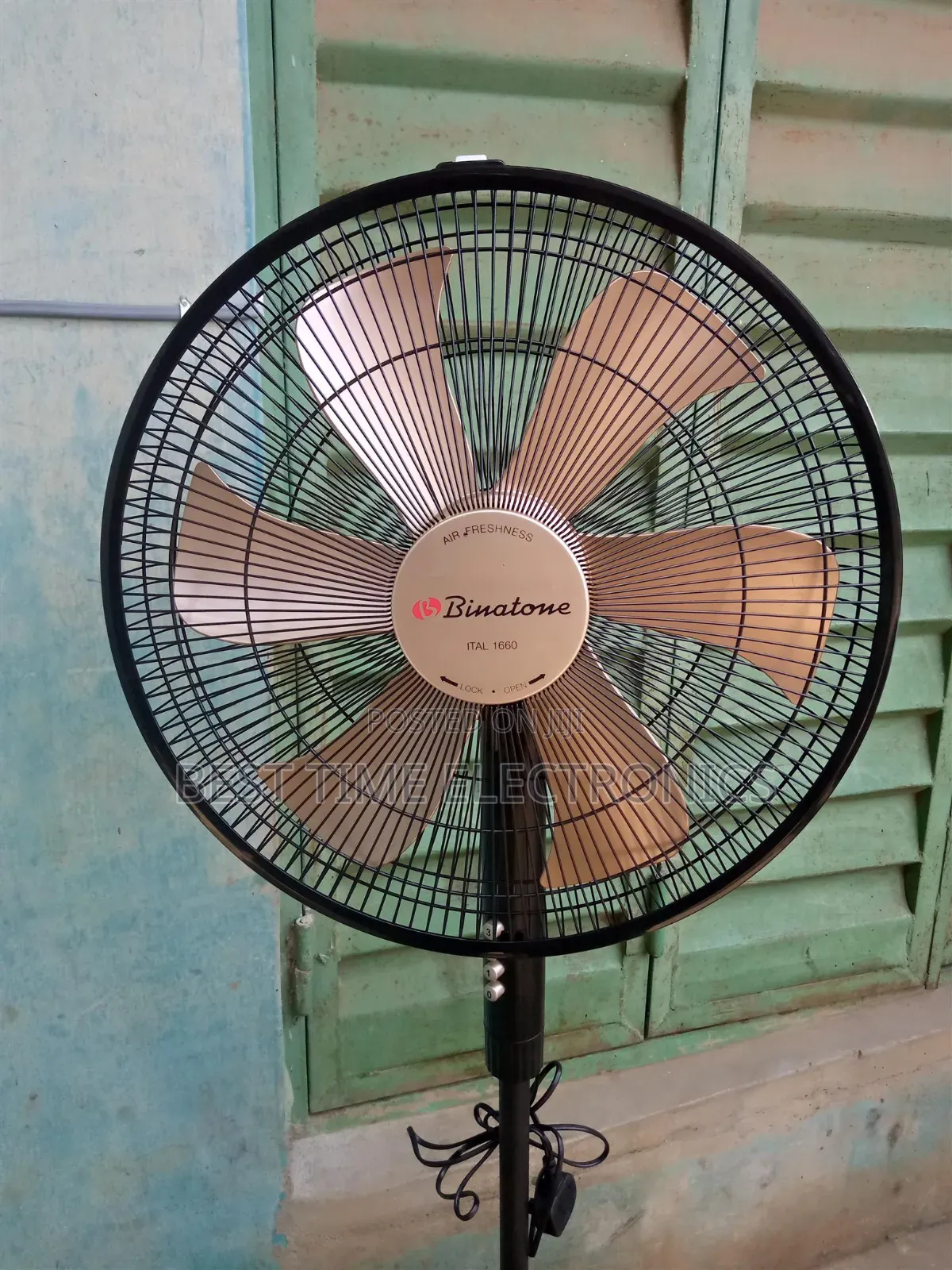 18" Binatone Stand Electric Fan Ital 1660