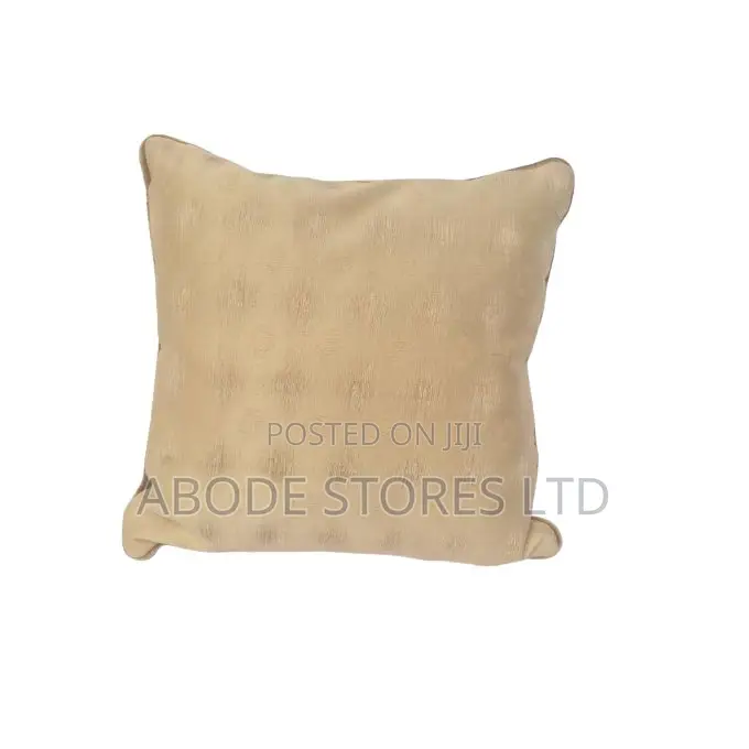 18 X 18 Inch Luxury Decorative Throw Pillow With Piping