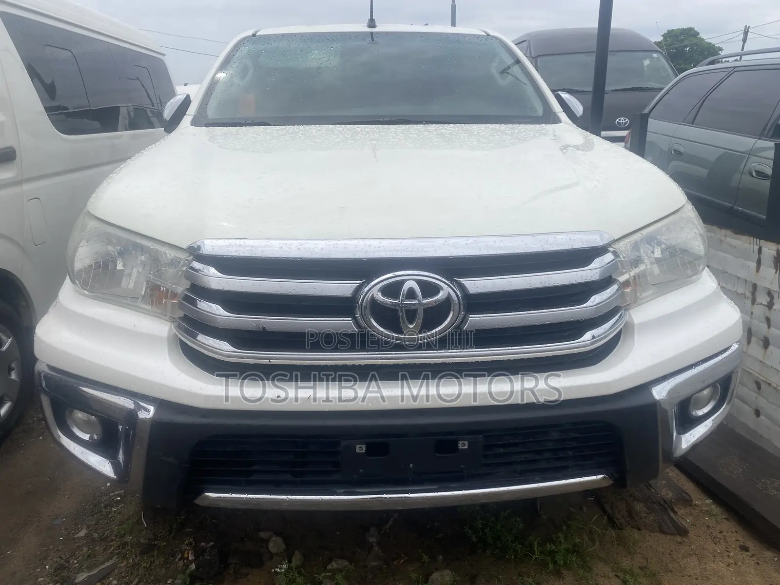 Toyota Hilux 2016 White