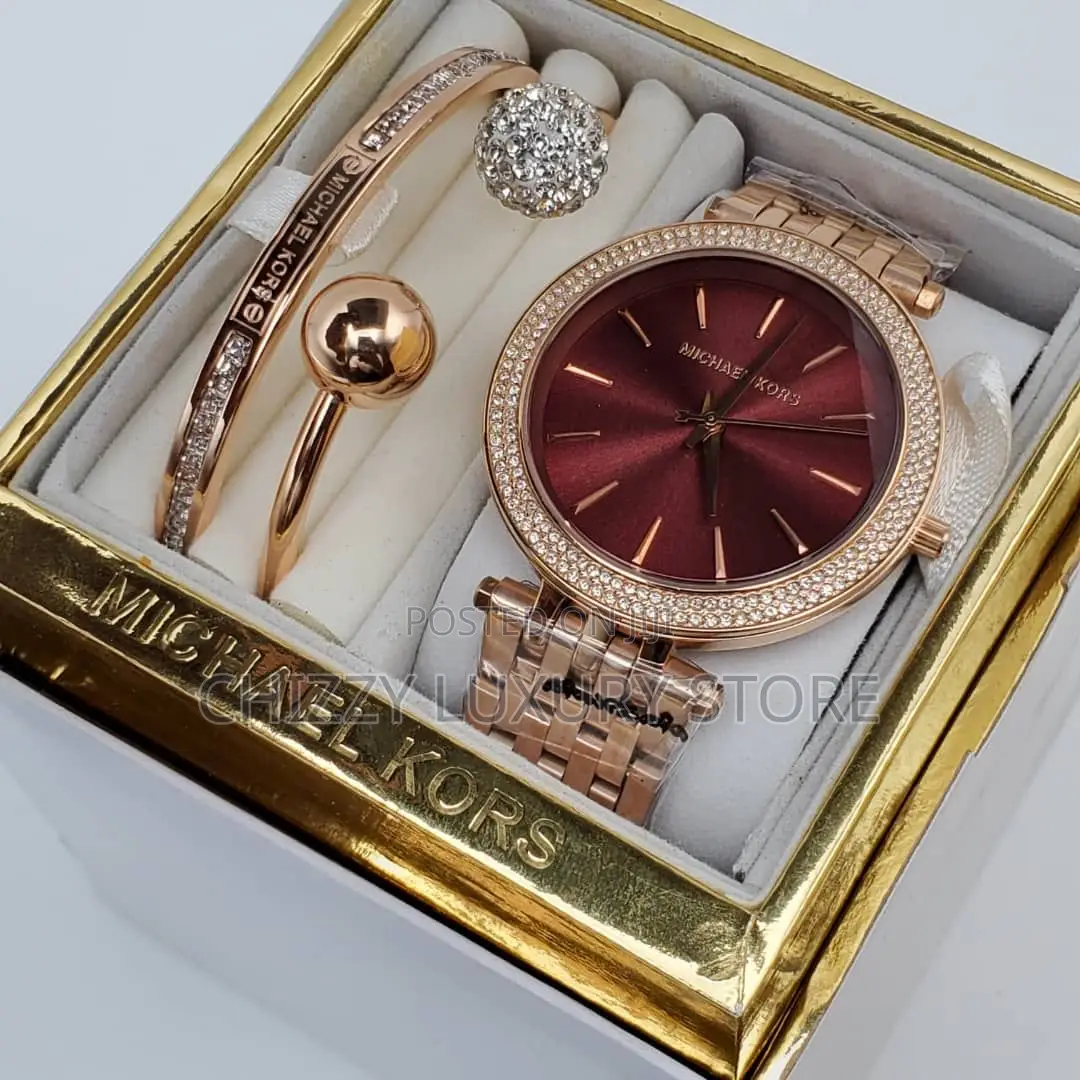 Michael Kors Quality Luxury Ladies Chain Strap Wristwatch