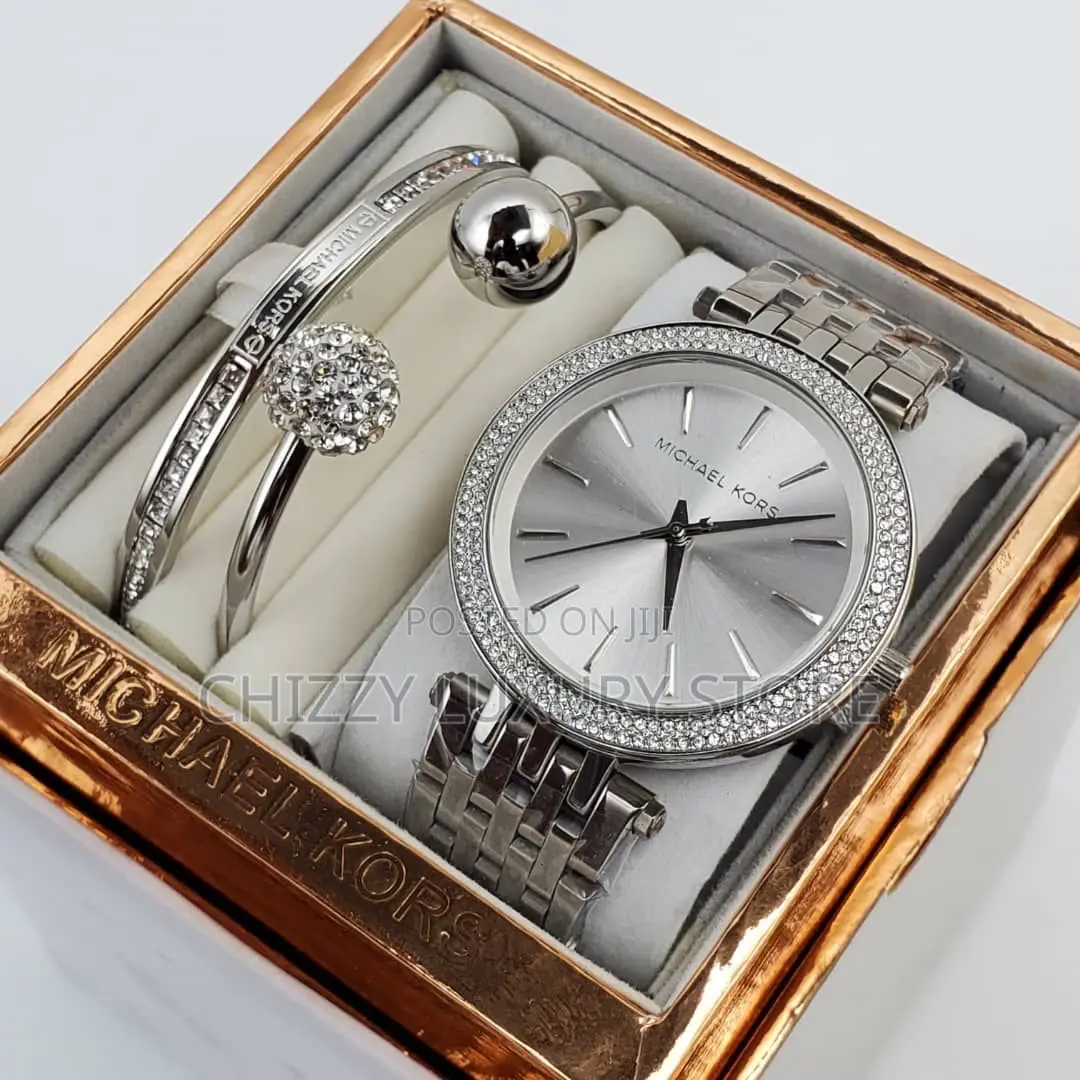 Michael Kors Quality Luxury Ladies Chain Strap Wristwatch