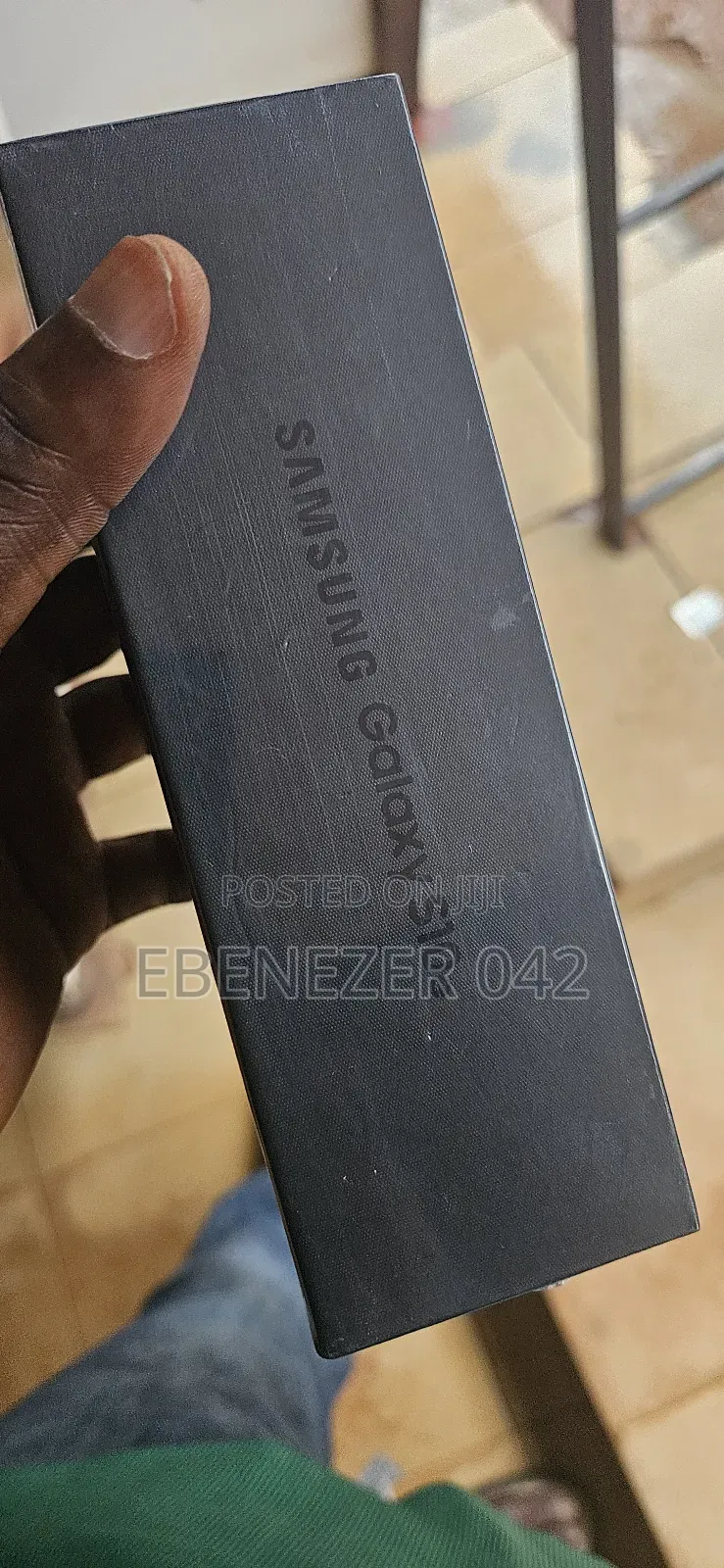 New Samsung Galaxy S10e 128 GB Black
