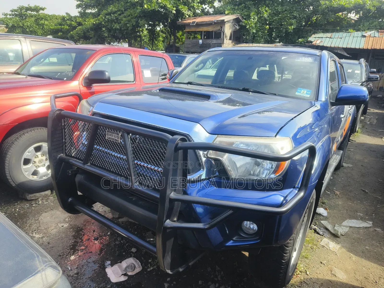 Toyota Tacoma V6 4dr Double Cab 4WD 6.1 ft. SB (4.0L 6cyl 5A) 2015 Blue