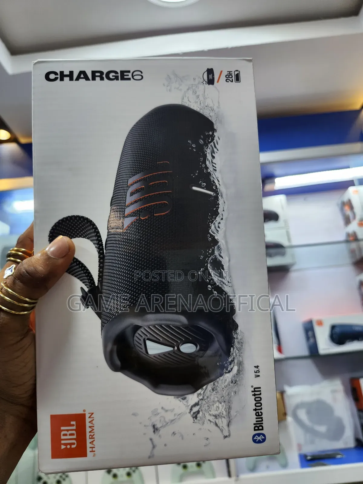 JBL Charge 6 – 28 Hours of Sound Power on the Go