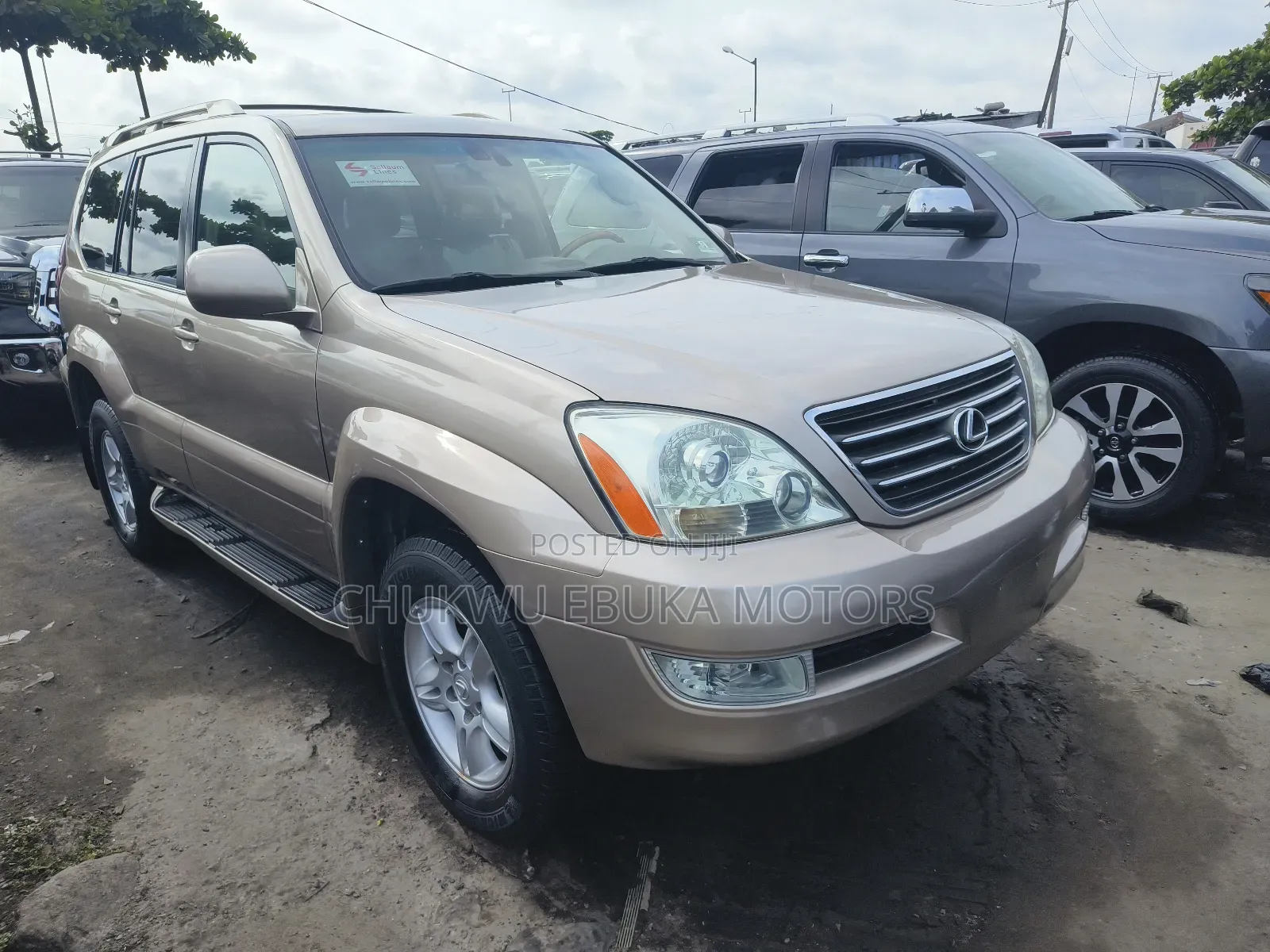 Lexus GX 470 Sport Utility 2006 Gold