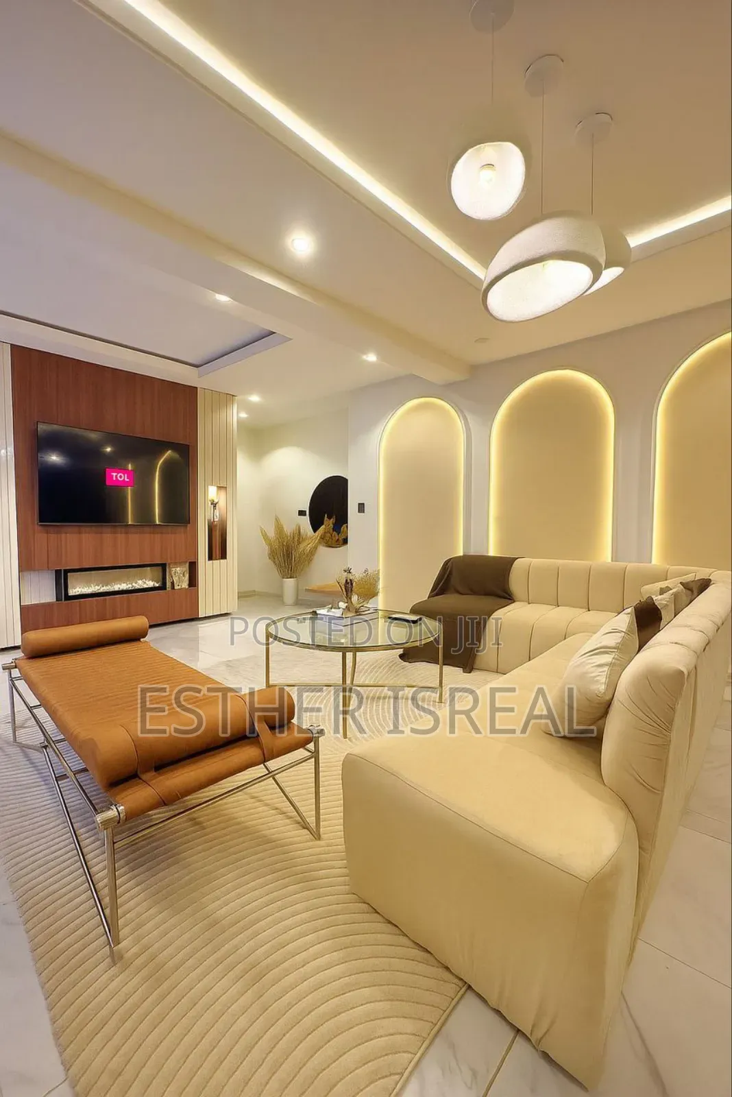 Light 1 Bedroom Apartment