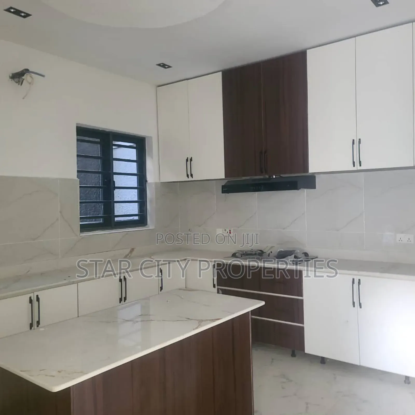 4bdrm Duplex in Ph 2, Omole Phase 2 for rent