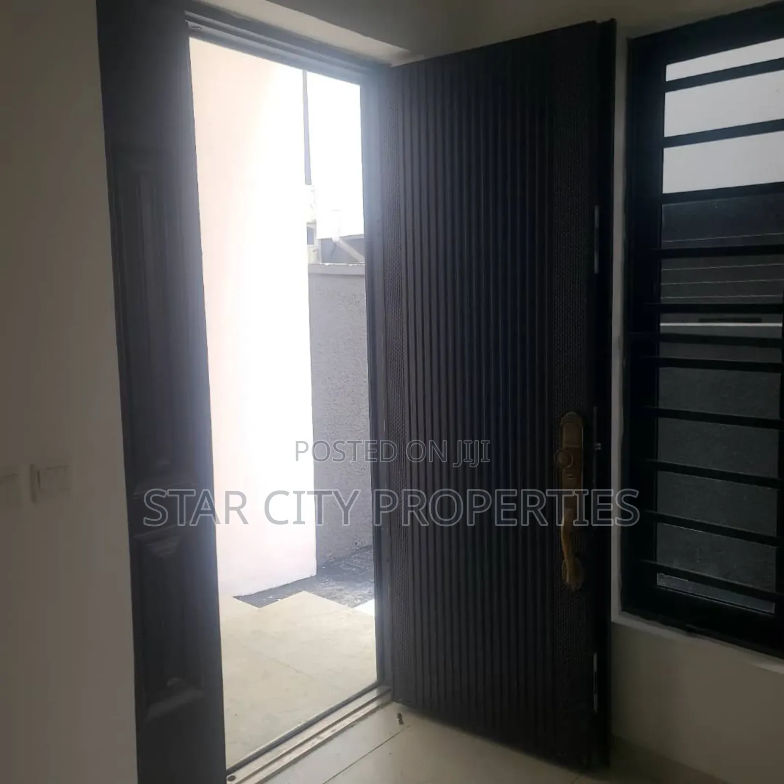 4bdrm Duplex in Ph 2, Omole Phase 2 for rent