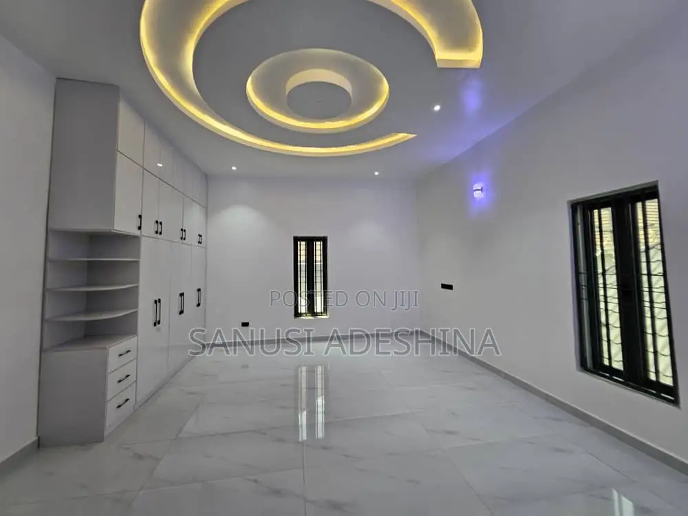 6bdrm Duplex in Gwarimpa Estate ,Fct, Gwarinpa for sale