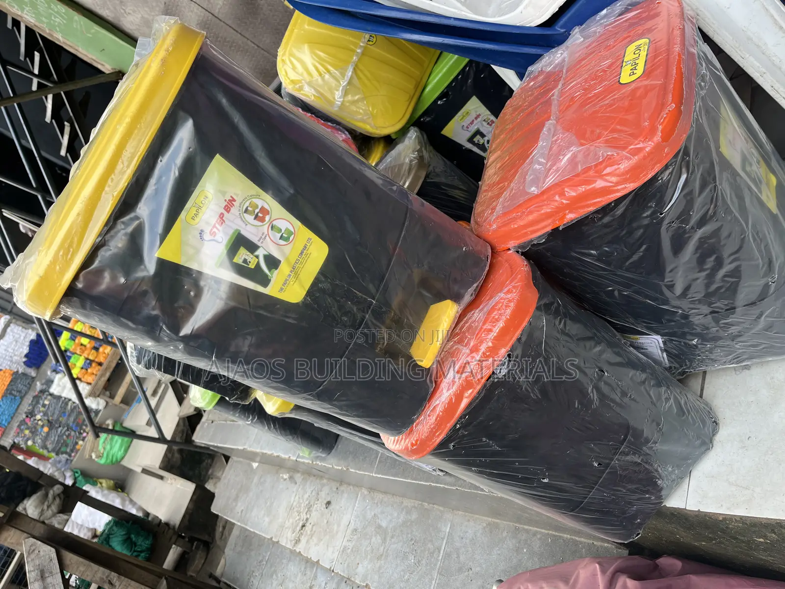 15 Liters Step Wastebin