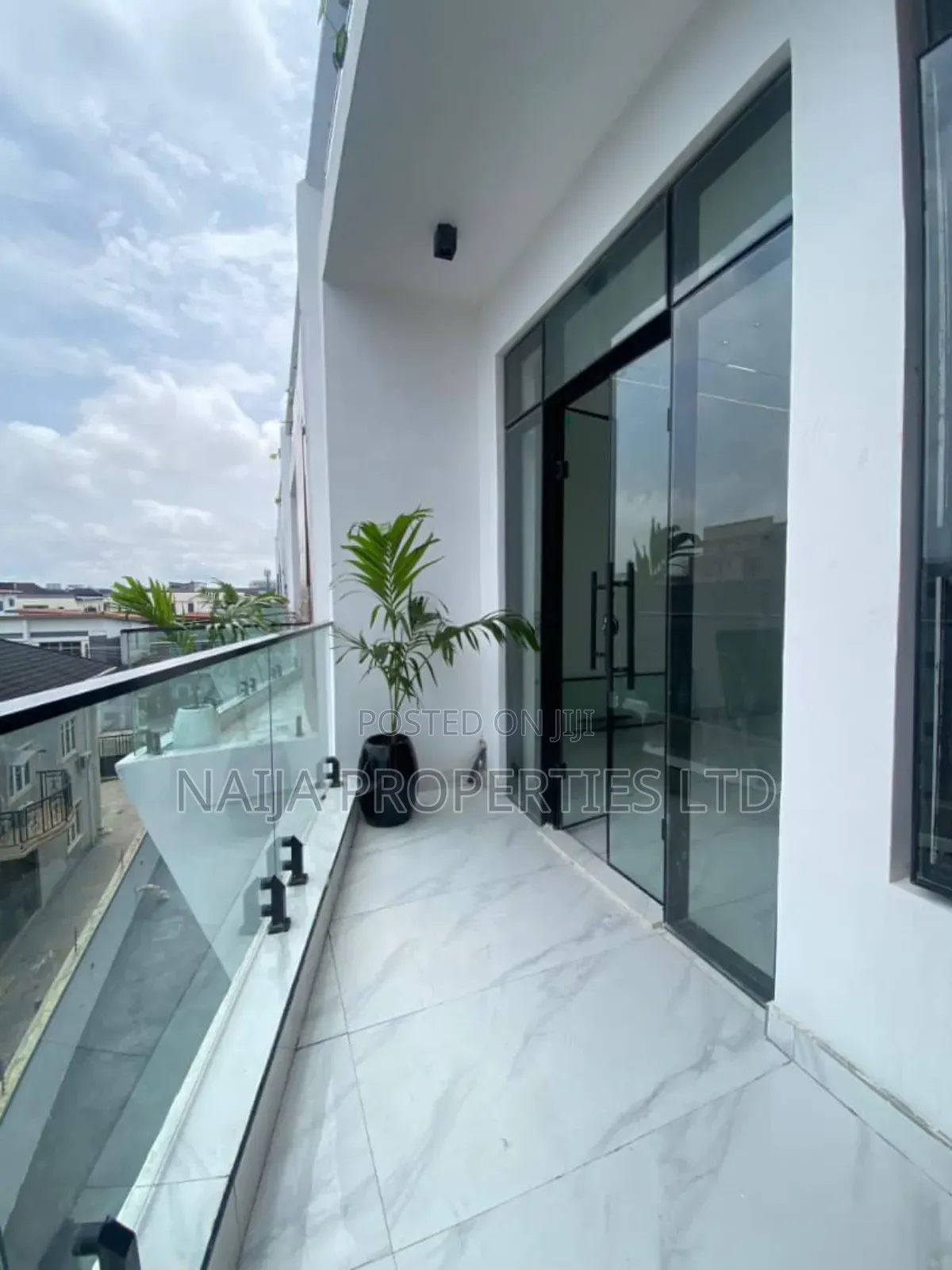 4bdrm Townhouse/Terrace in Ikate, Lekki for sale