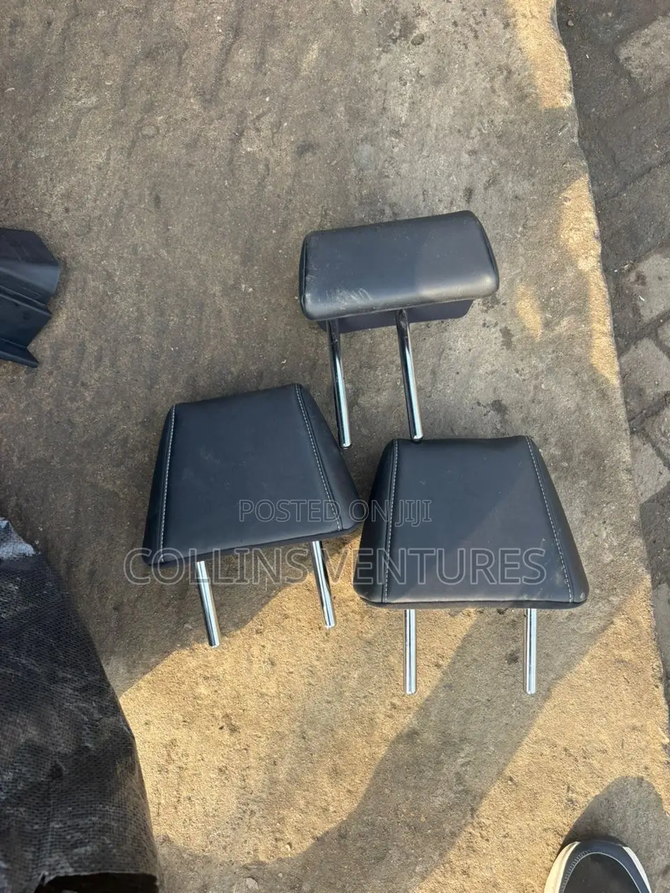 3 Back Headrest Toyota Rav4 2019-21 Available
