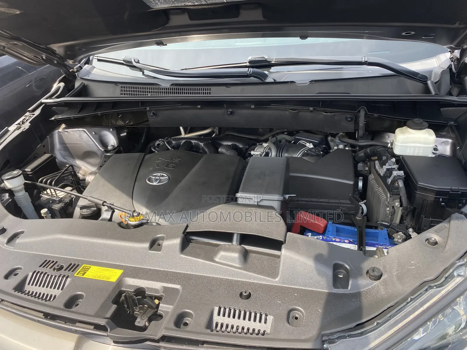 Toyota Highlander Limited Platinum 2019 Purple