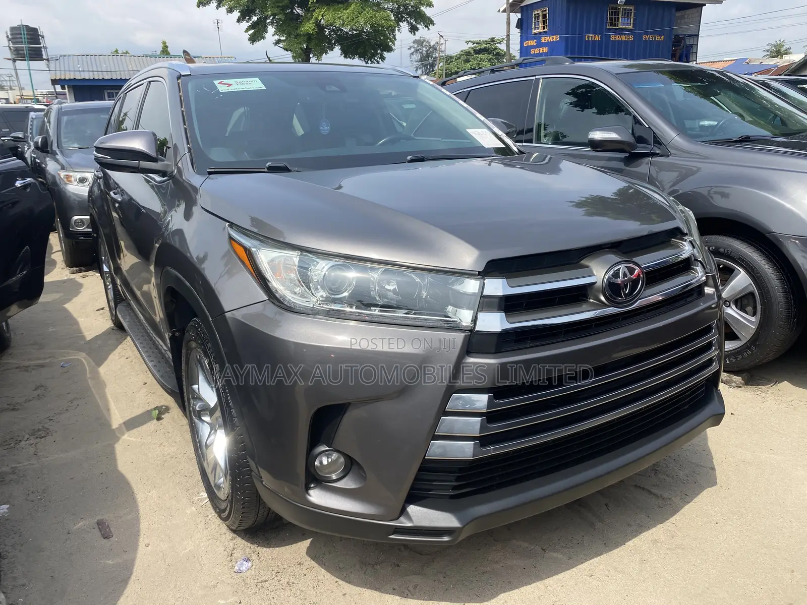 Toyota Highlander Limited Platinum 2019 Purple