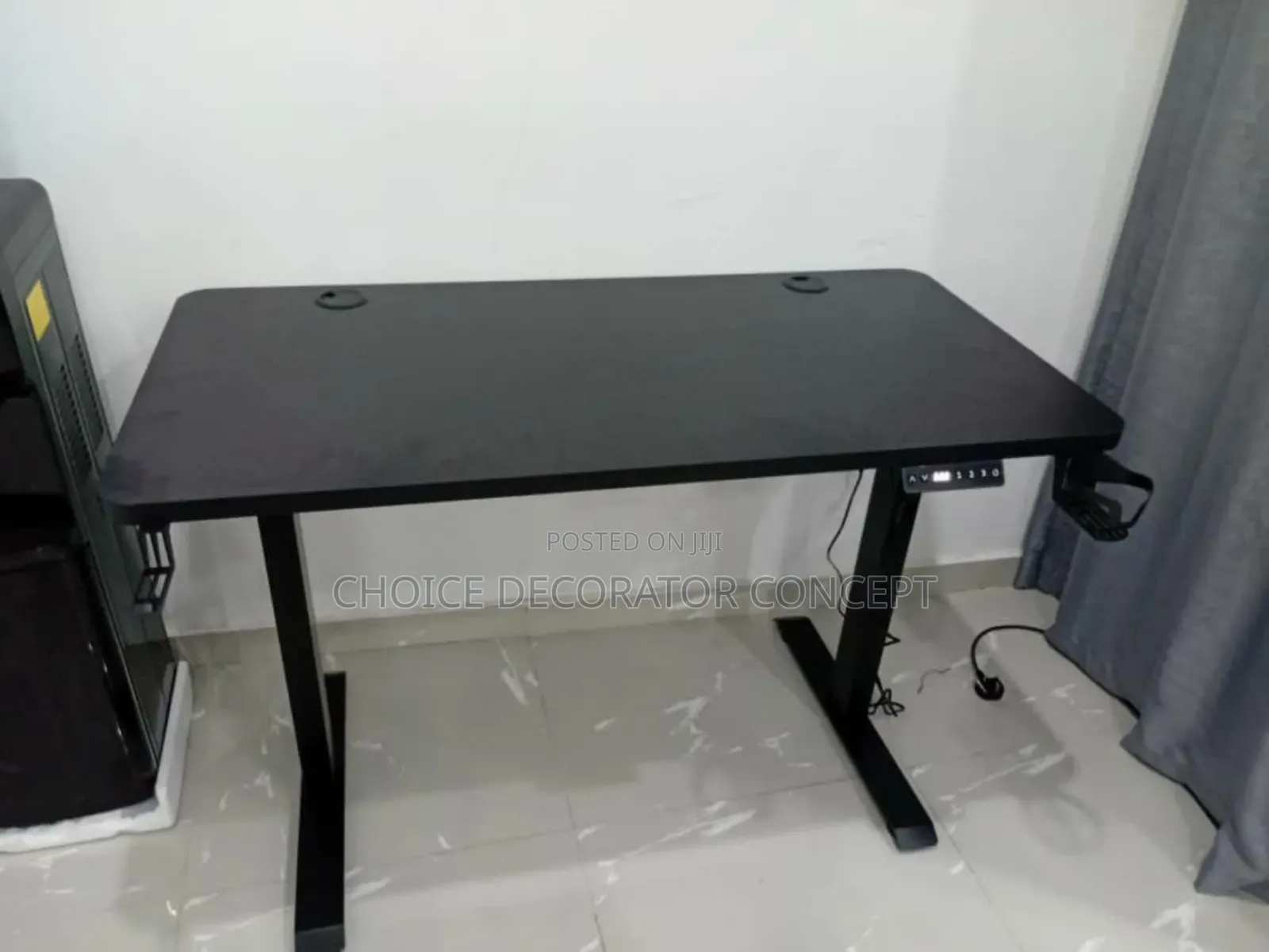 Electric Height Adjustable 1.6meter -Black
