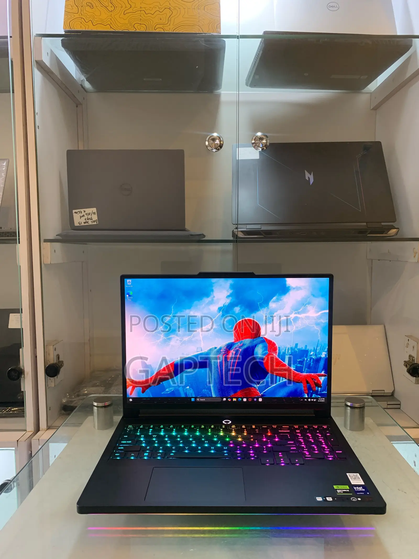 Laptop Lenovo Legion 7 32GB Intel Core Ultra 9 SSD 2T